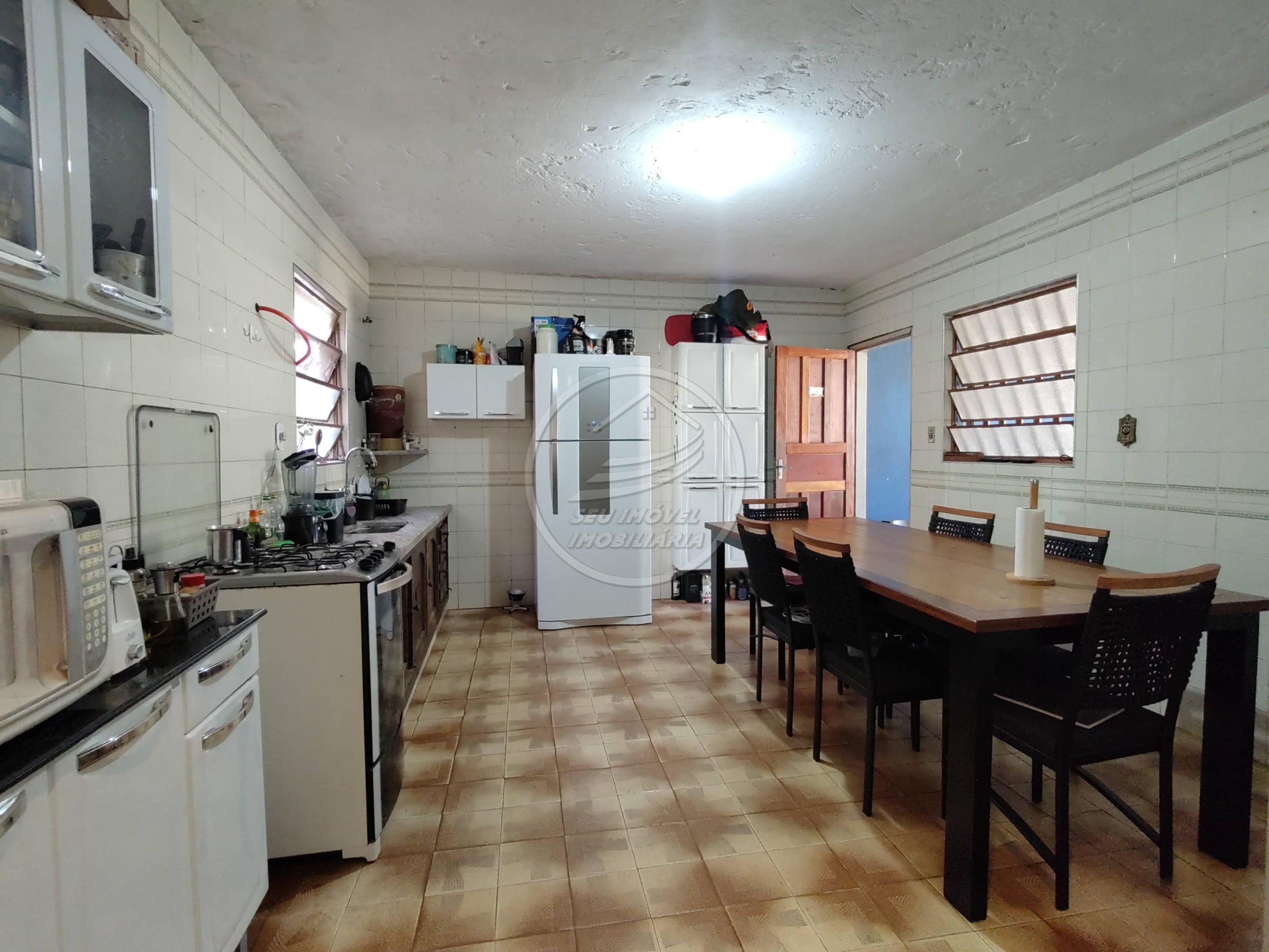 Casa à venda com 3 quartos, 157m² - Foto 11