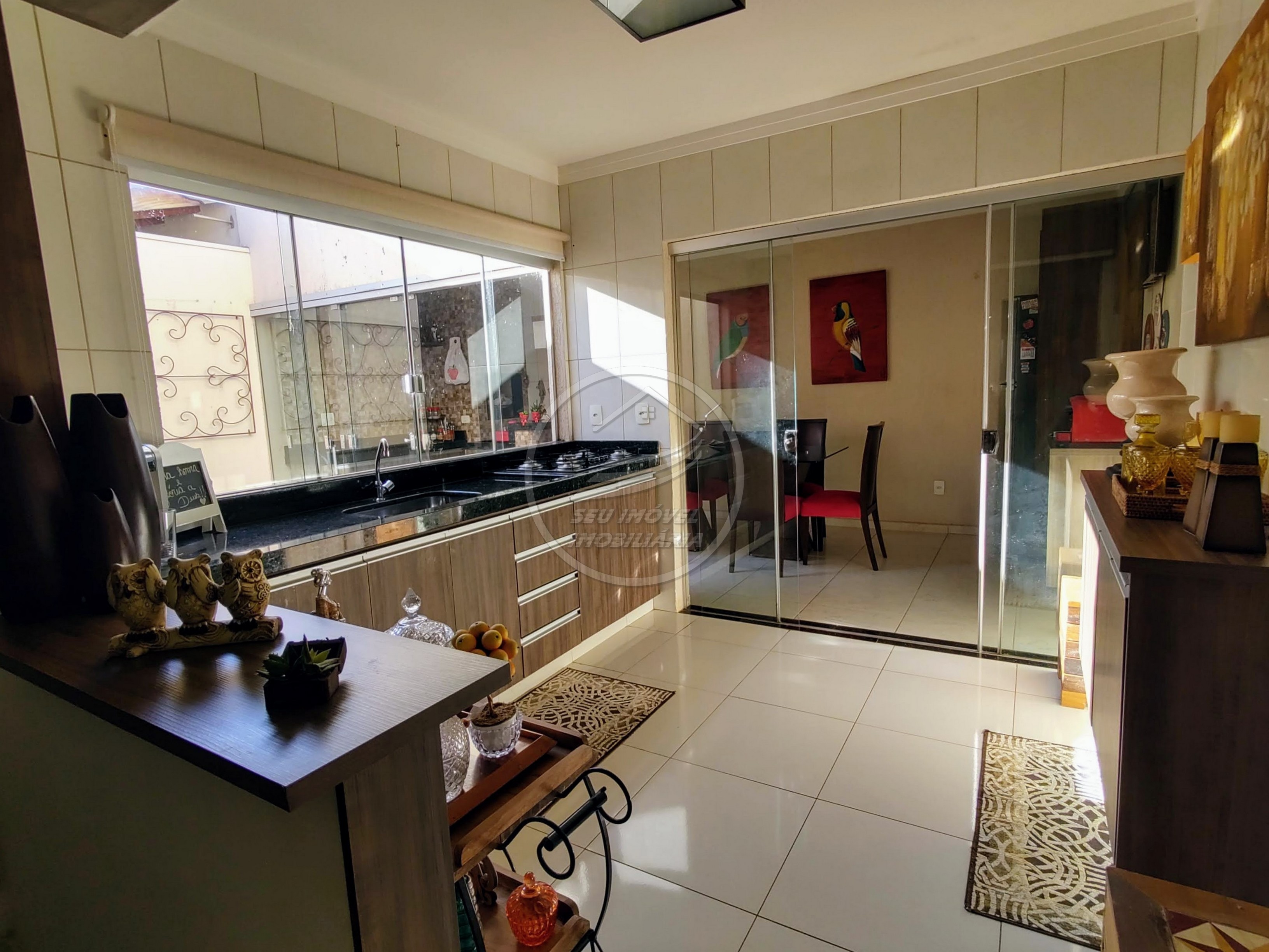 Casa à venda com 3 quartos, 110m² - Foto 25