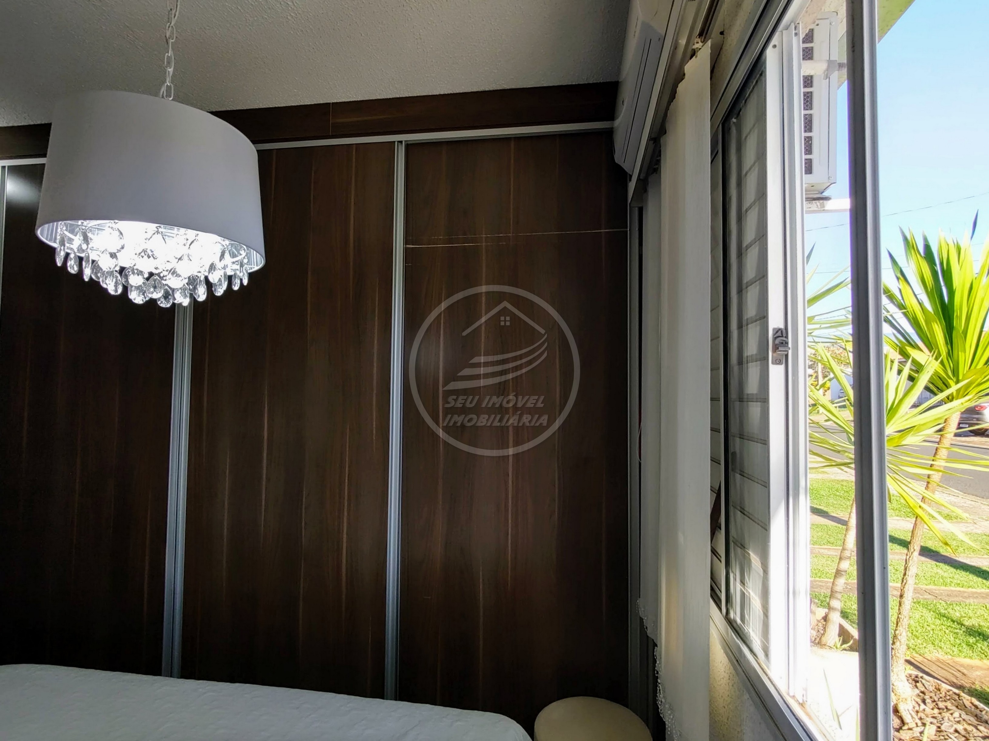 Casa à venda com 3 quartos, 110m² - Foto 8