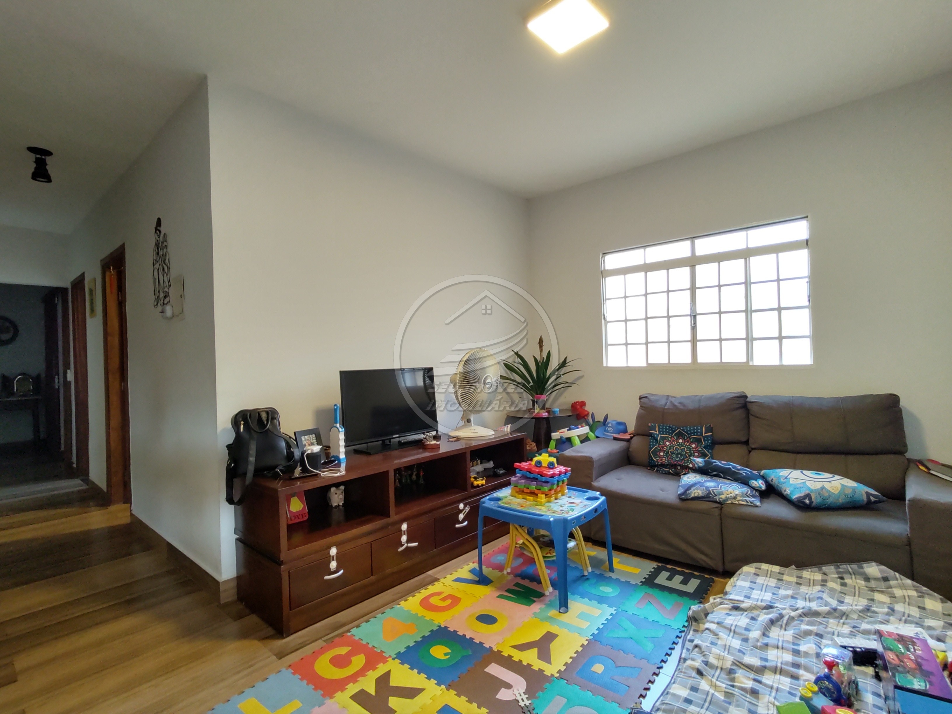 Casa, 3 quartos, 160 m² - Foto 1