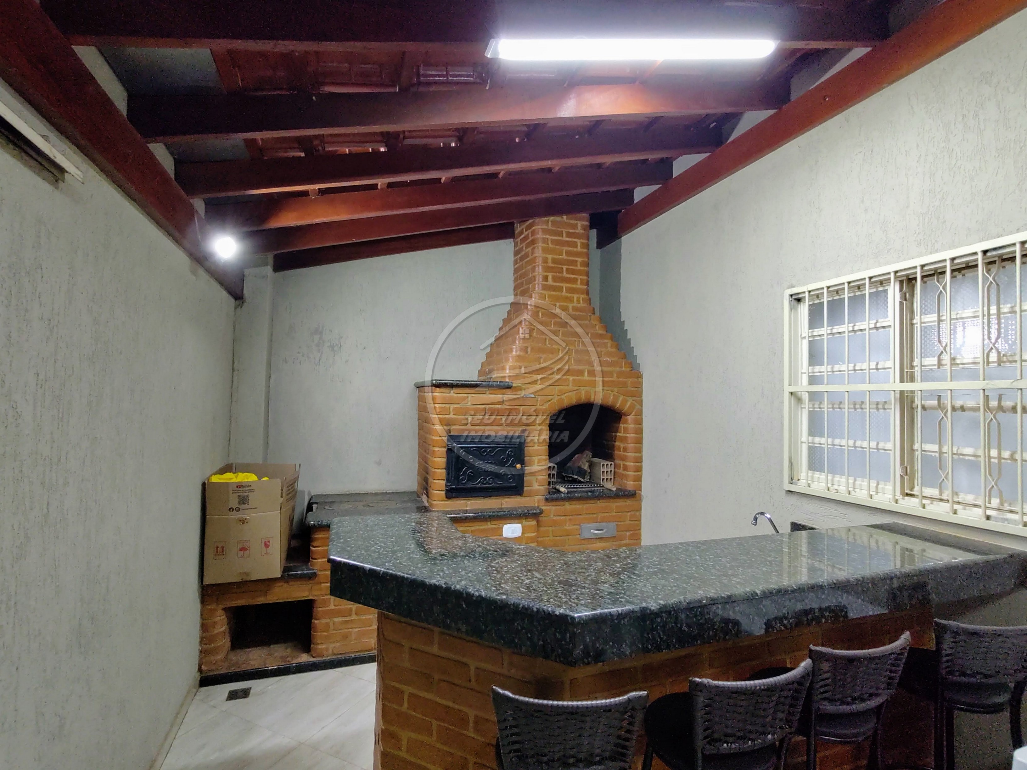 Casa à venda com 3 quartos, 153m² - Foto 4