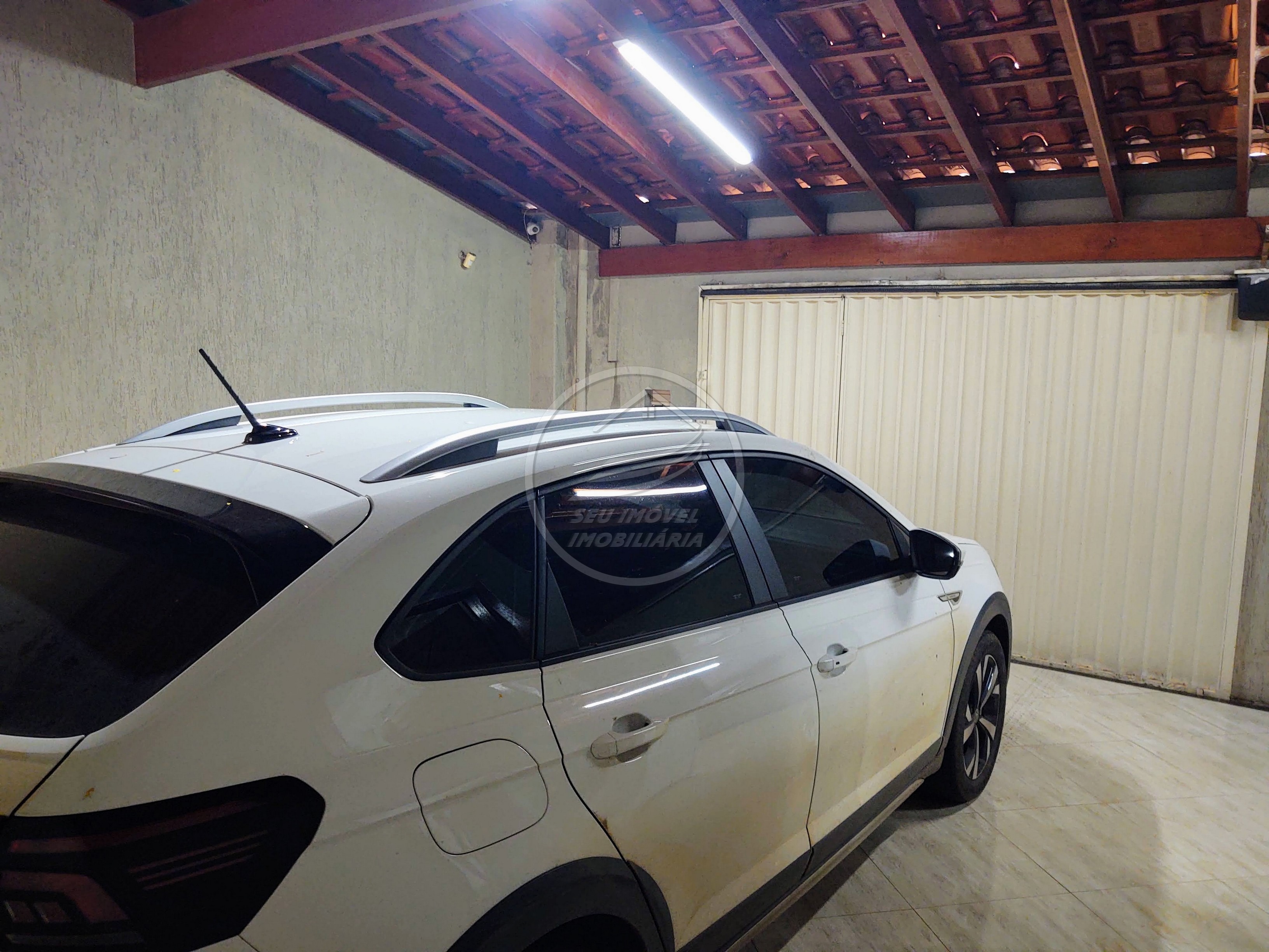 Casa à venda com 3 quartos, 153m² - Foto 2