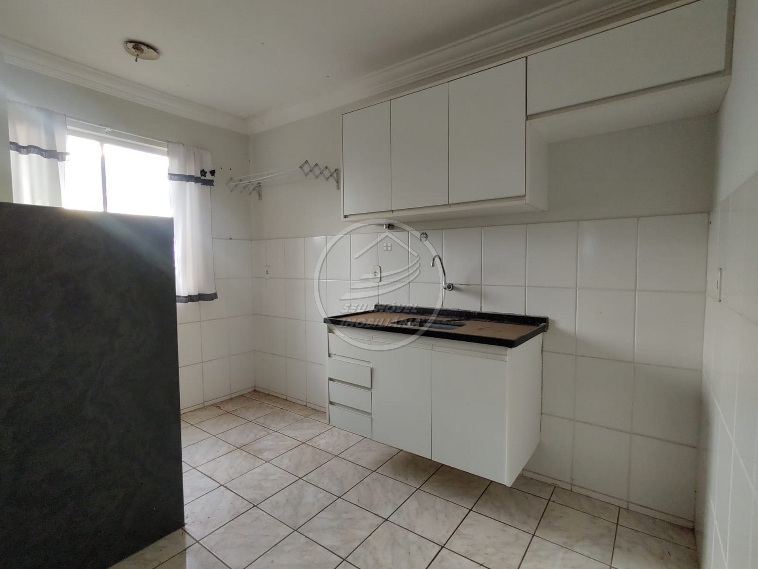 Apartamento à venda com 2 quartos, 62m² - Foto 4