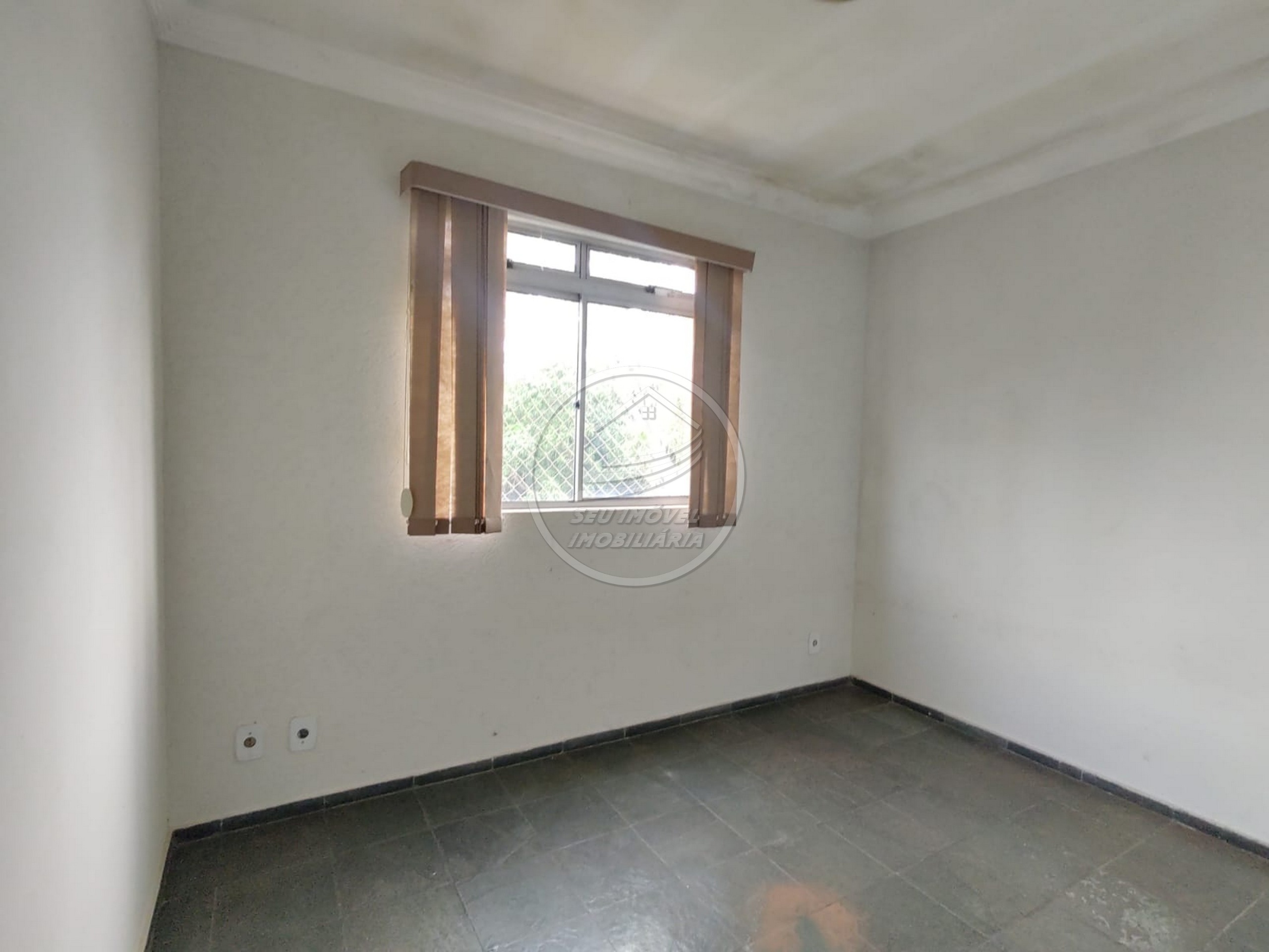 Apartamento à venda com 2 quartos, 62m² - Foto 9
