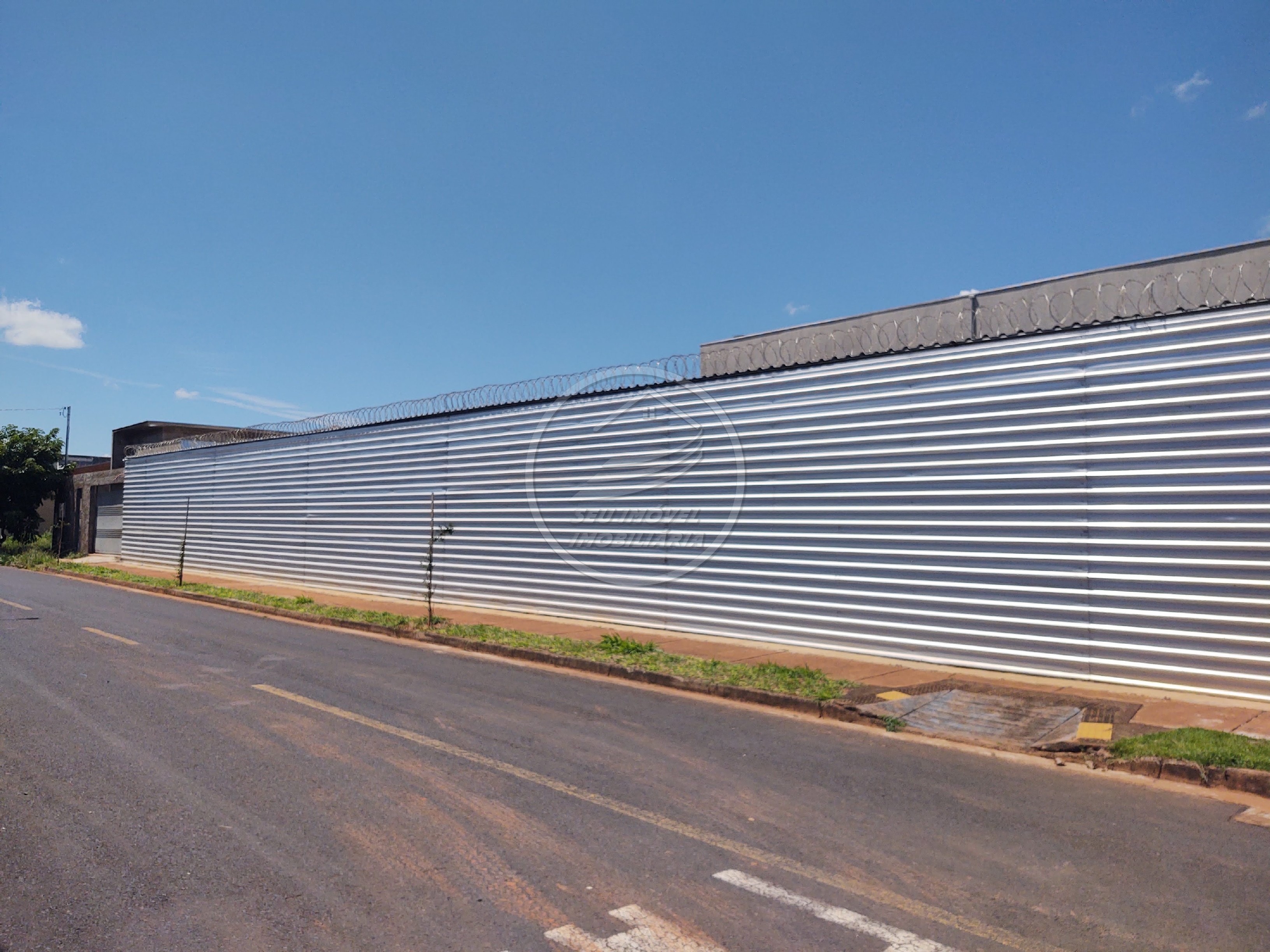 Loteamento e Condomínio, 466 m² - Foto 1