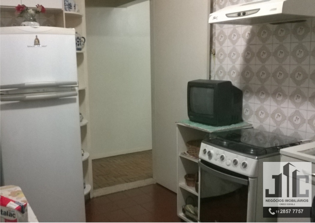 Apartamento à venda com 2 quartos, 70m² - Foto 6