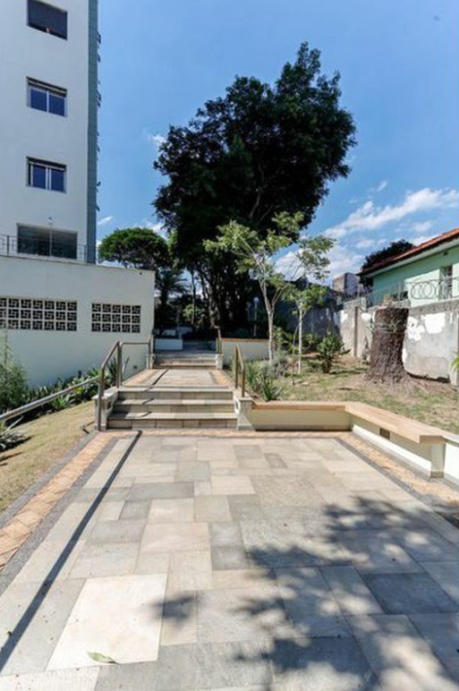 Apartamento à venda com 2 quartos, 70m² - Foto 21