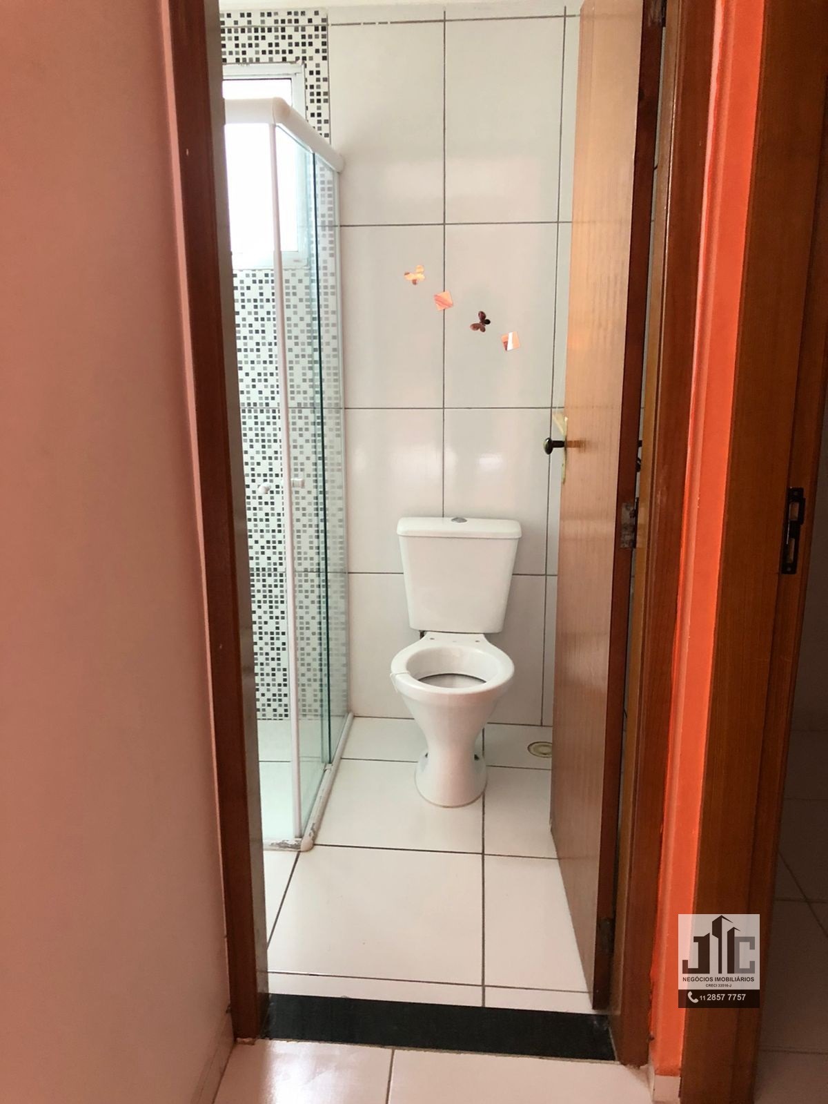 Apartamento à venda com 2 quartos, 42m² - Foto 2