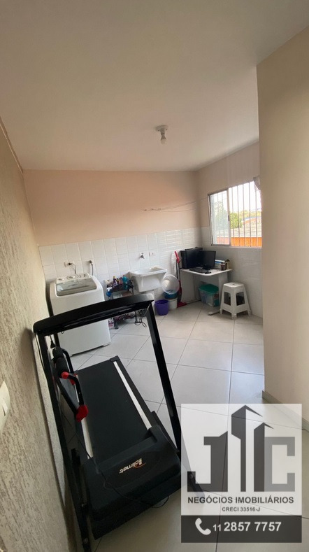 Casa à venda com 2 quartos, 100m² - Foto 22