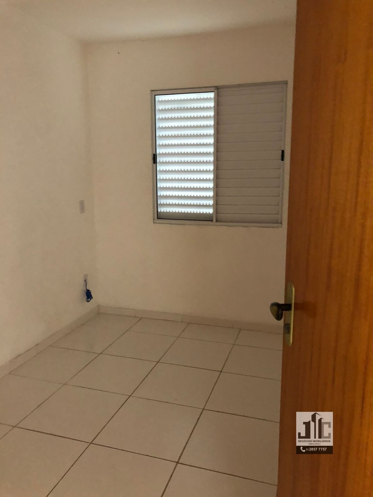 Apartamento à venda com 2 quartos, 42m² - Foto 5