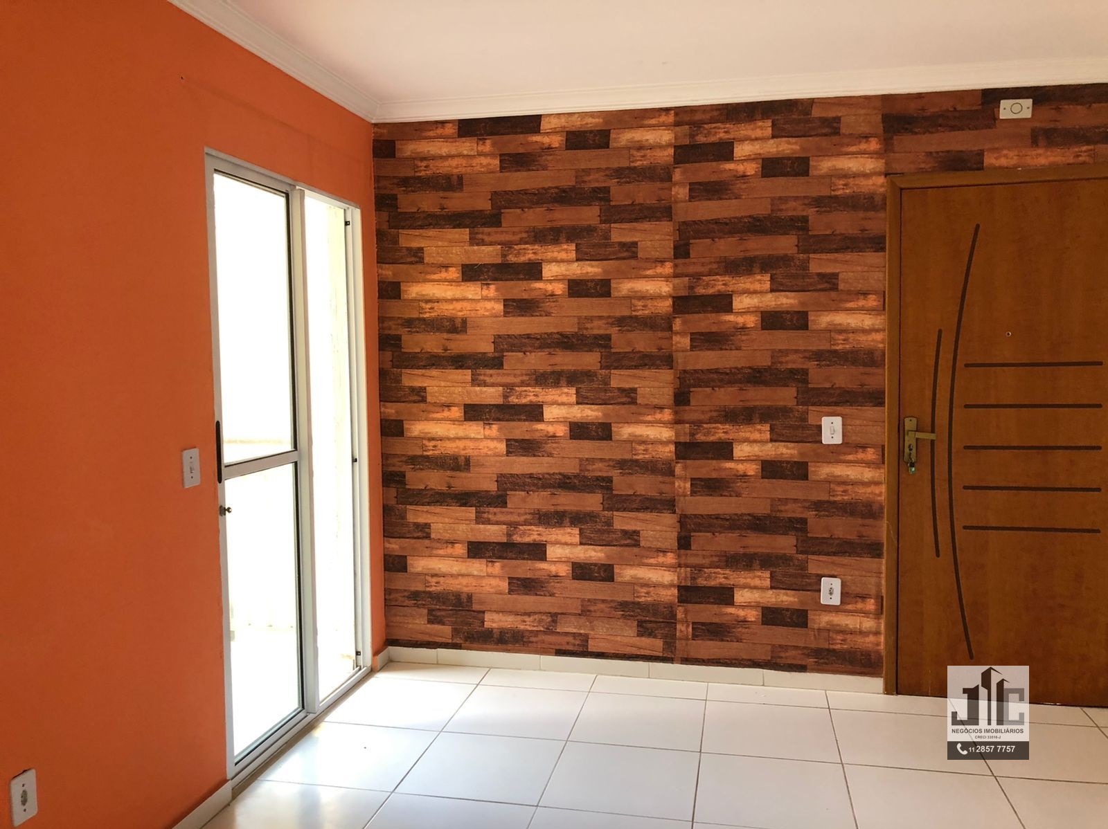 Apartamento à venda com 2 quartos, 42m² - Foto 1