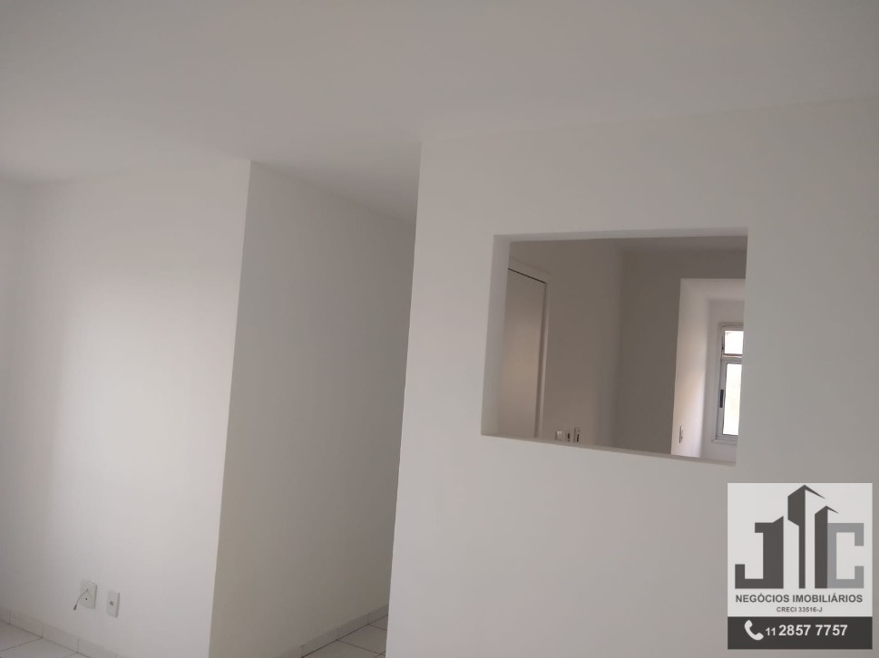 Apartamento à venda com 2 quartos, 45m² - Foto 11