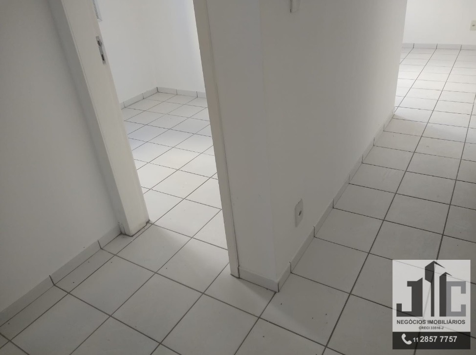 Apartamento à venda com 3 quartos, 60m² - Foto 17