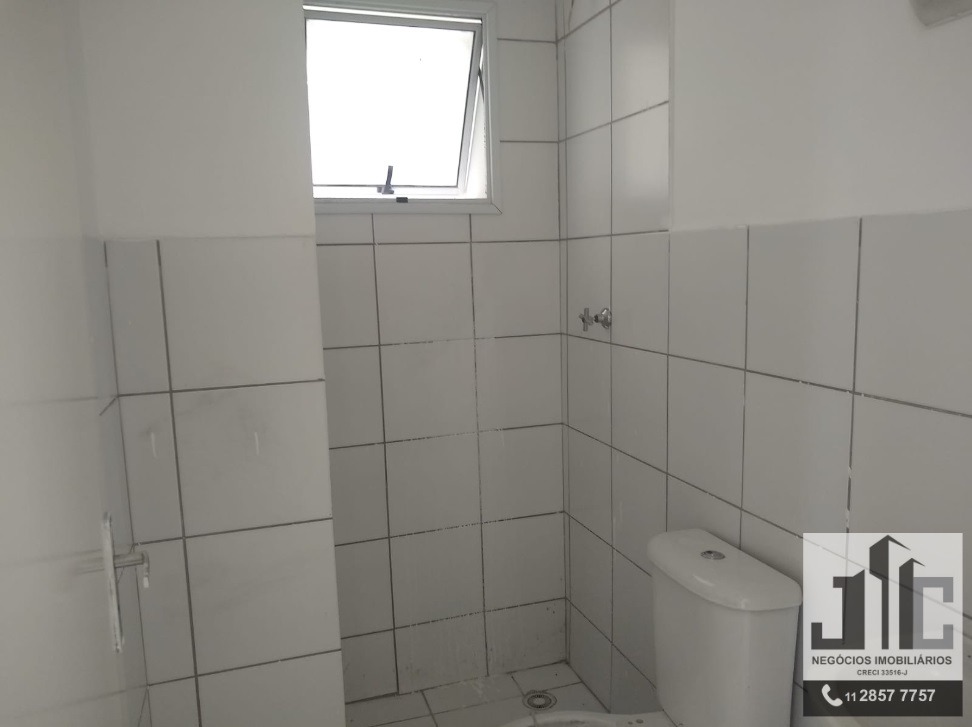 Apartamento à venda com 3 quartos, 60m² - Foto 13