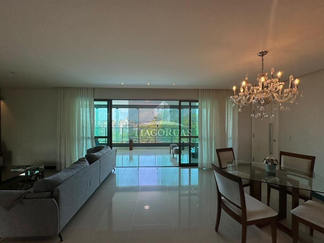 Apartamento - Horto florestal
