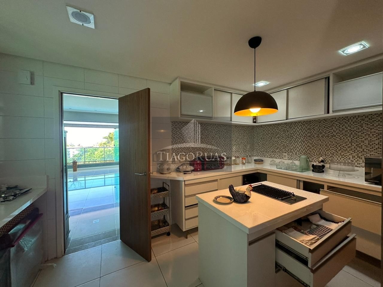 Apartamento - Horto florestal