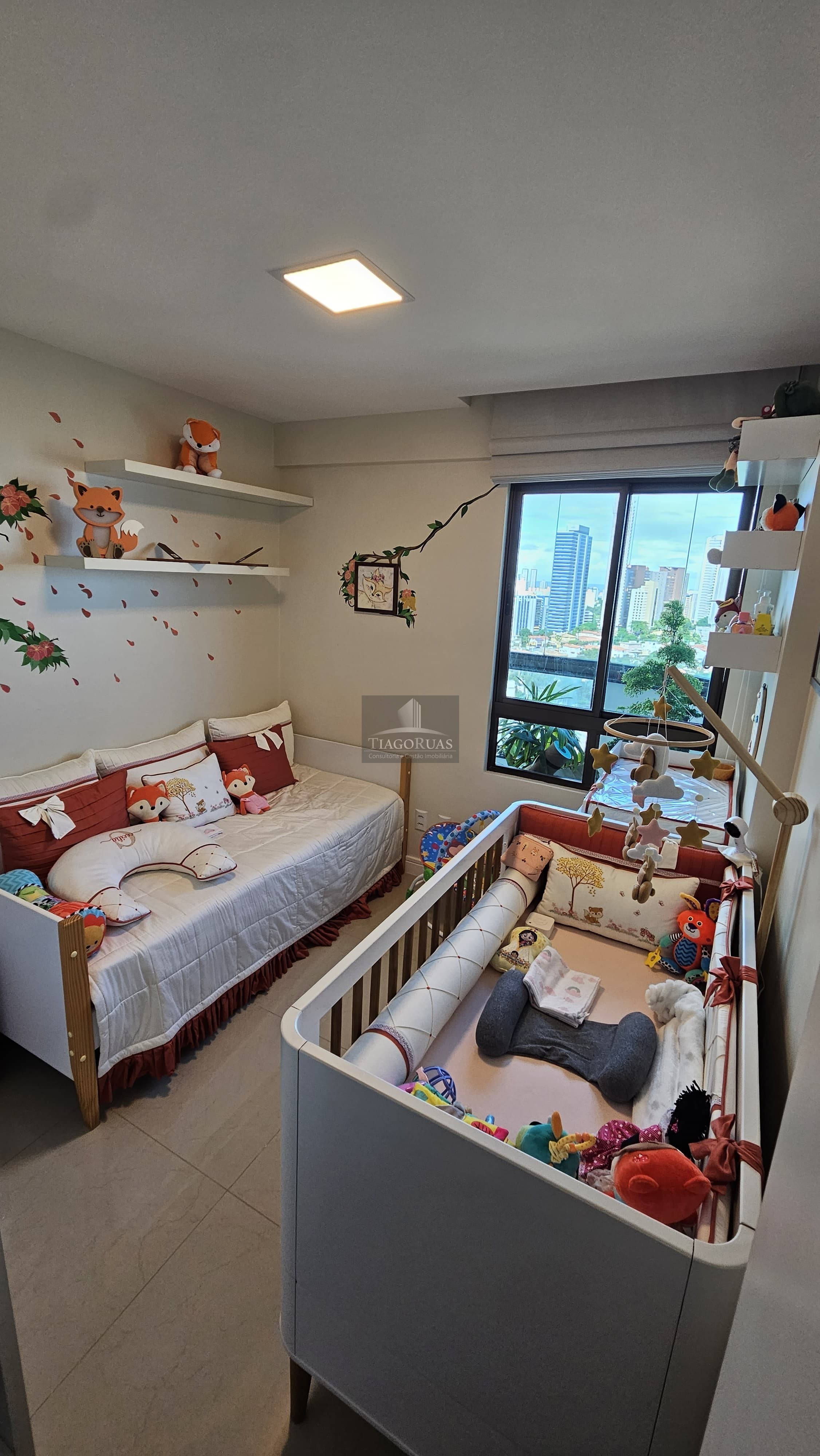 Apartamento - Caminho das árvores