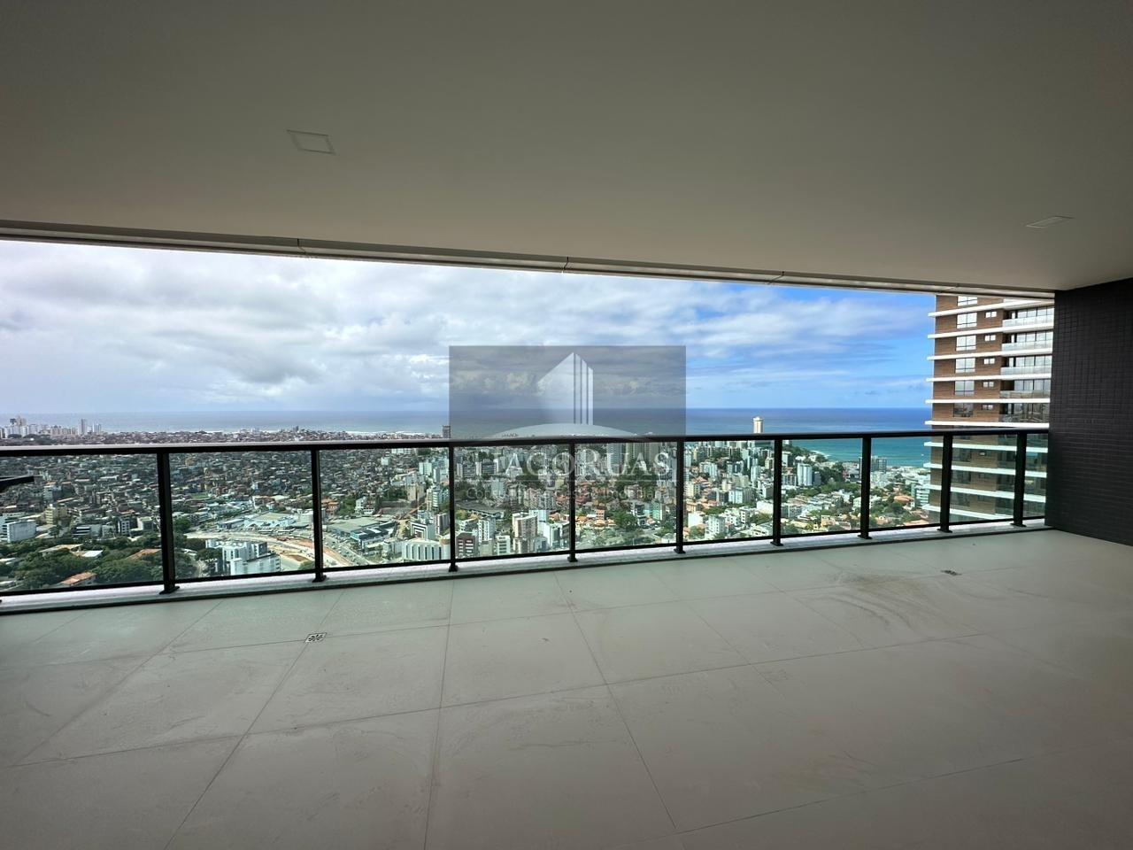 Apartamento - Horto florestal