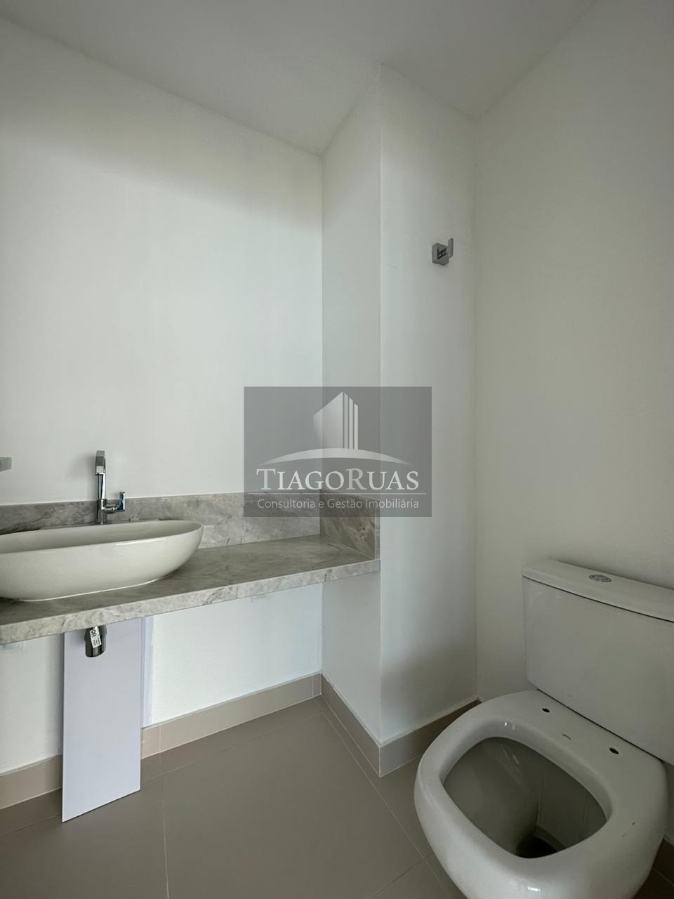 Apartamento - Horto florestal