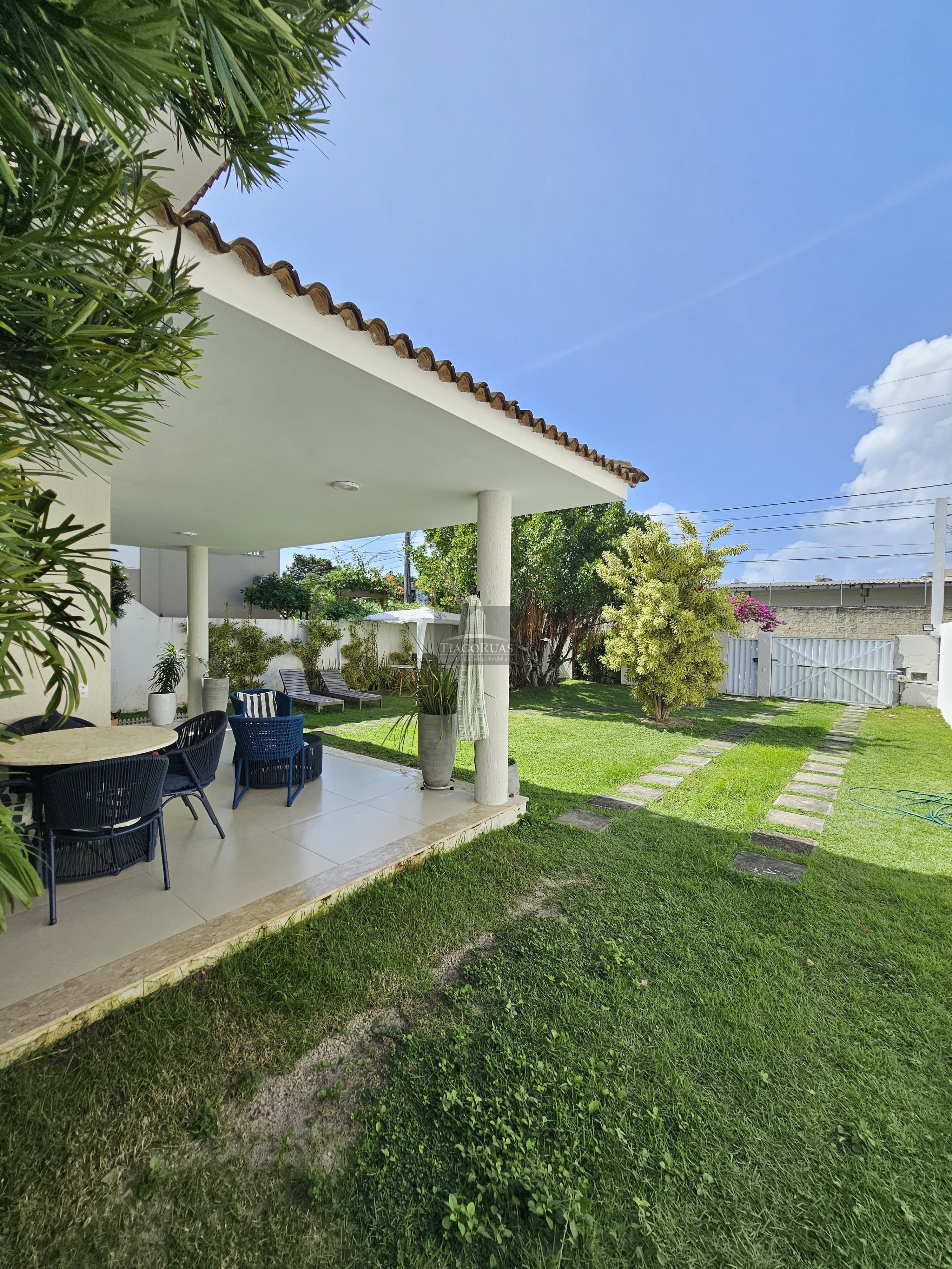 Casa - Buraquinho