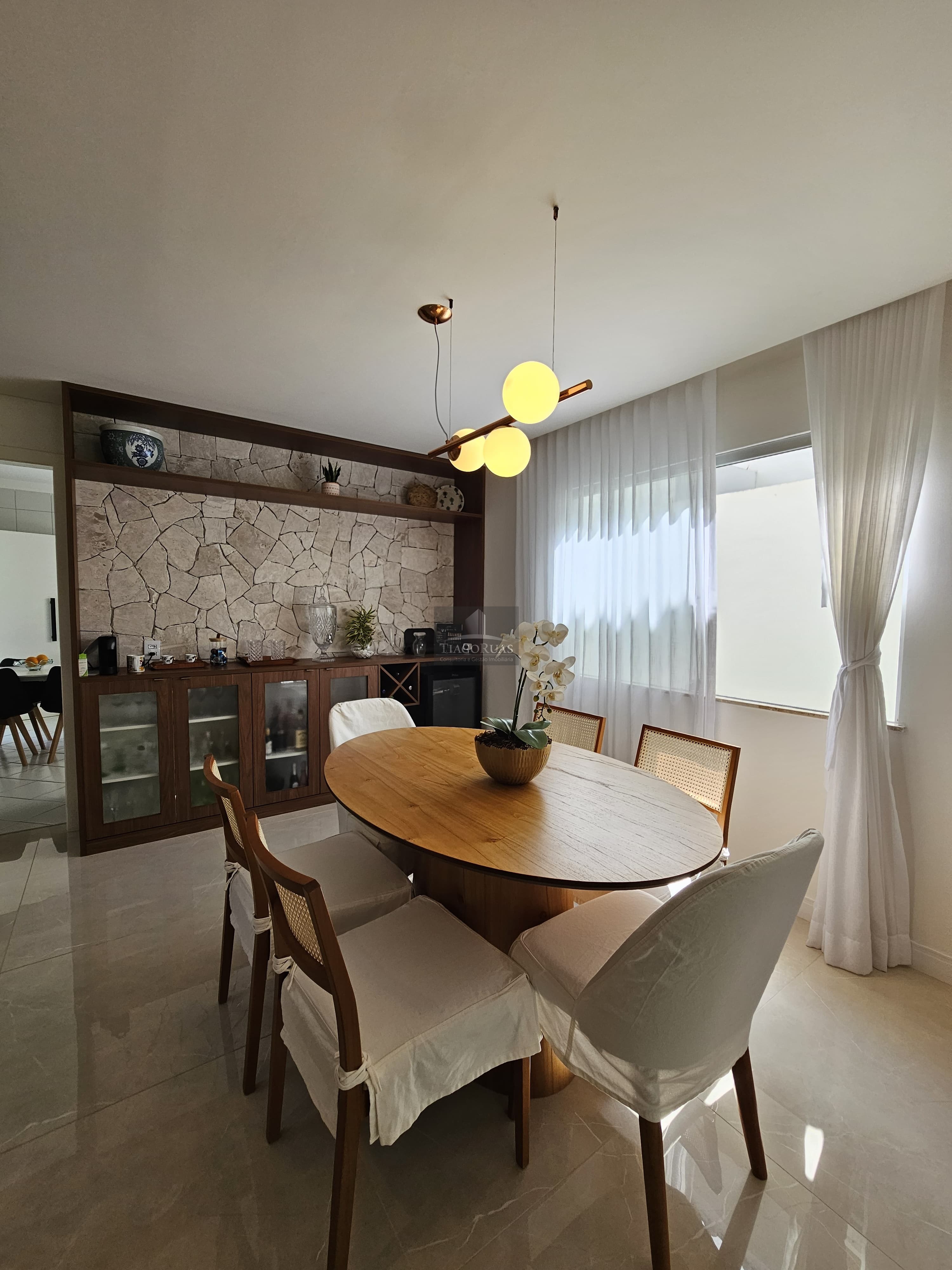 Casa - Buraquinho