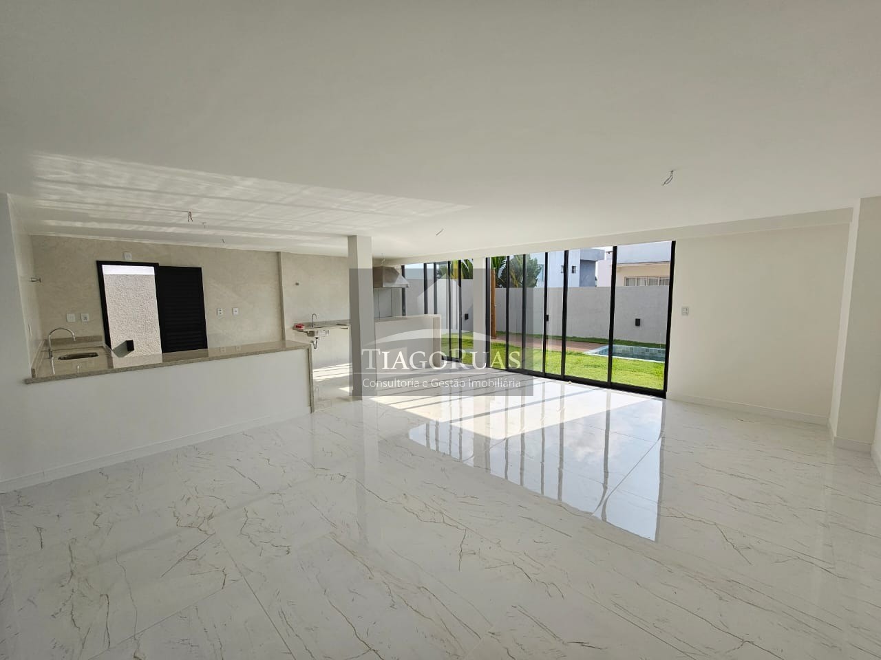 Casa - Alphaville