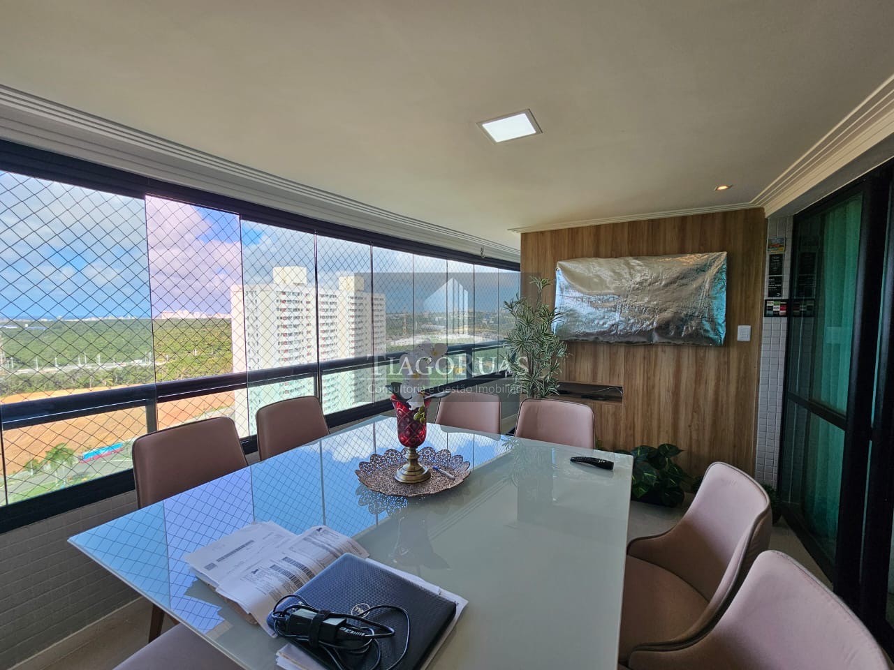 Apartamento - Paralela