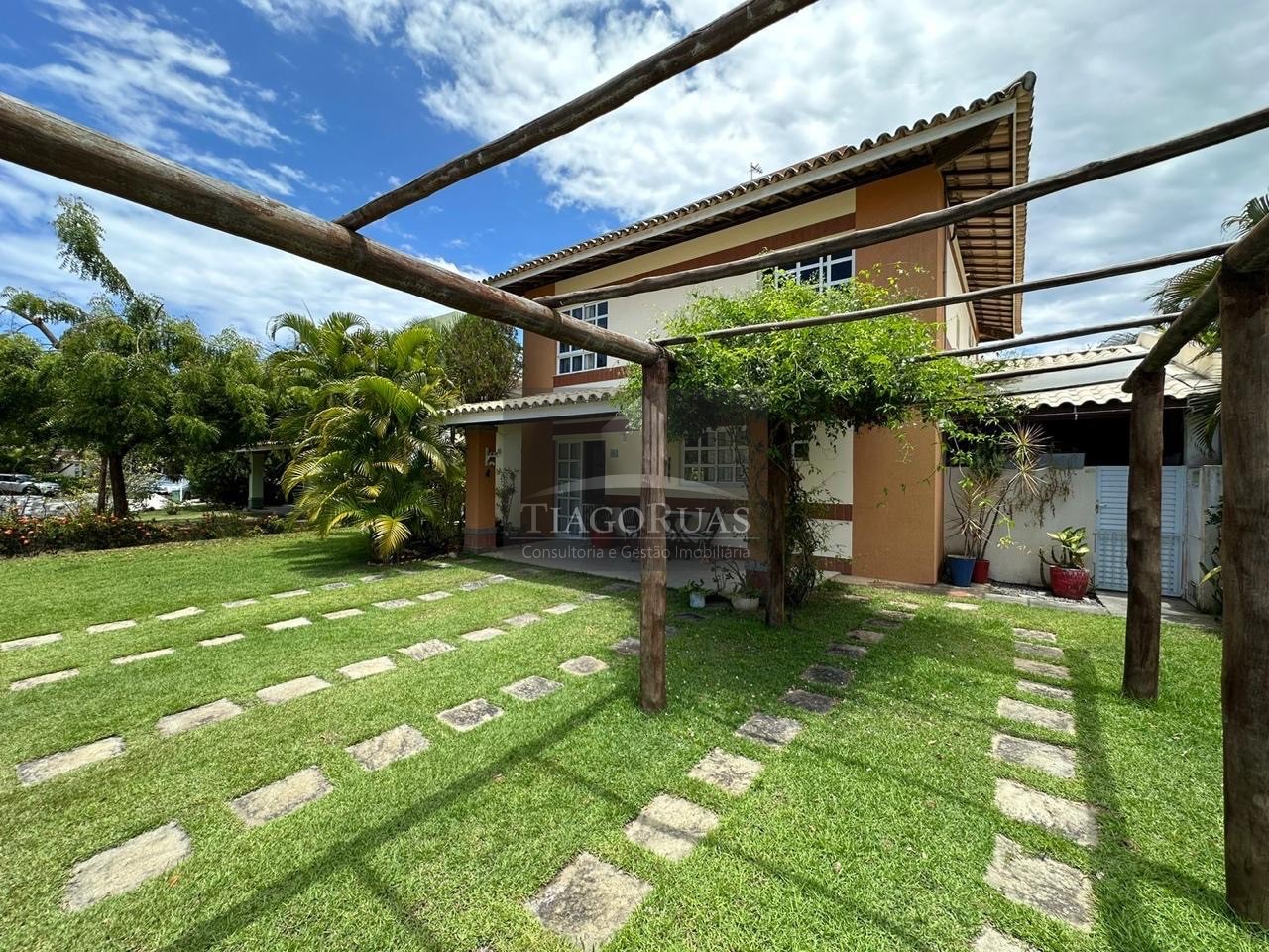 Casa - Itapuã