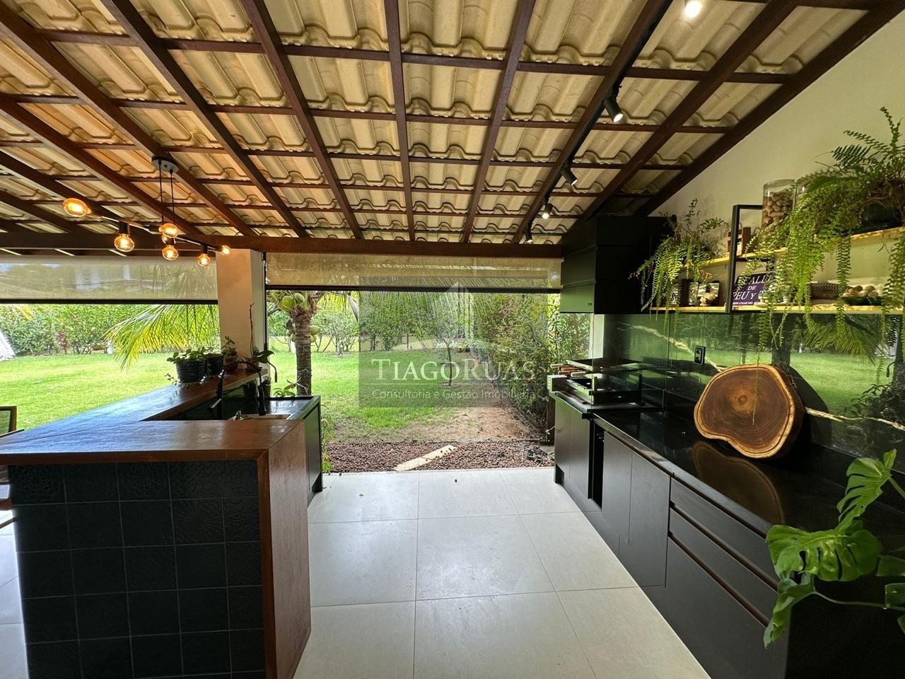 Casa - Itapuã
