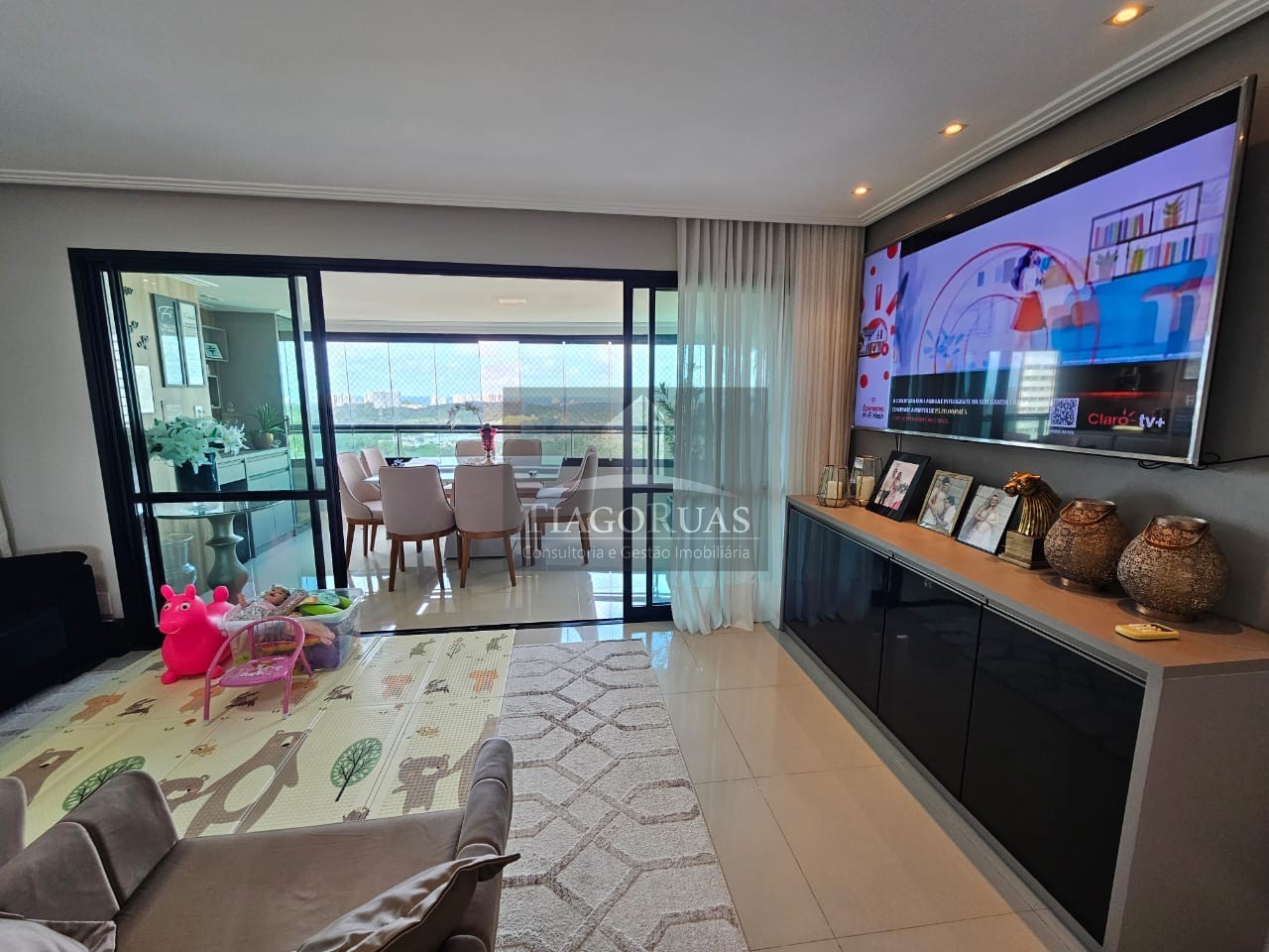 Apartamento - Paralela