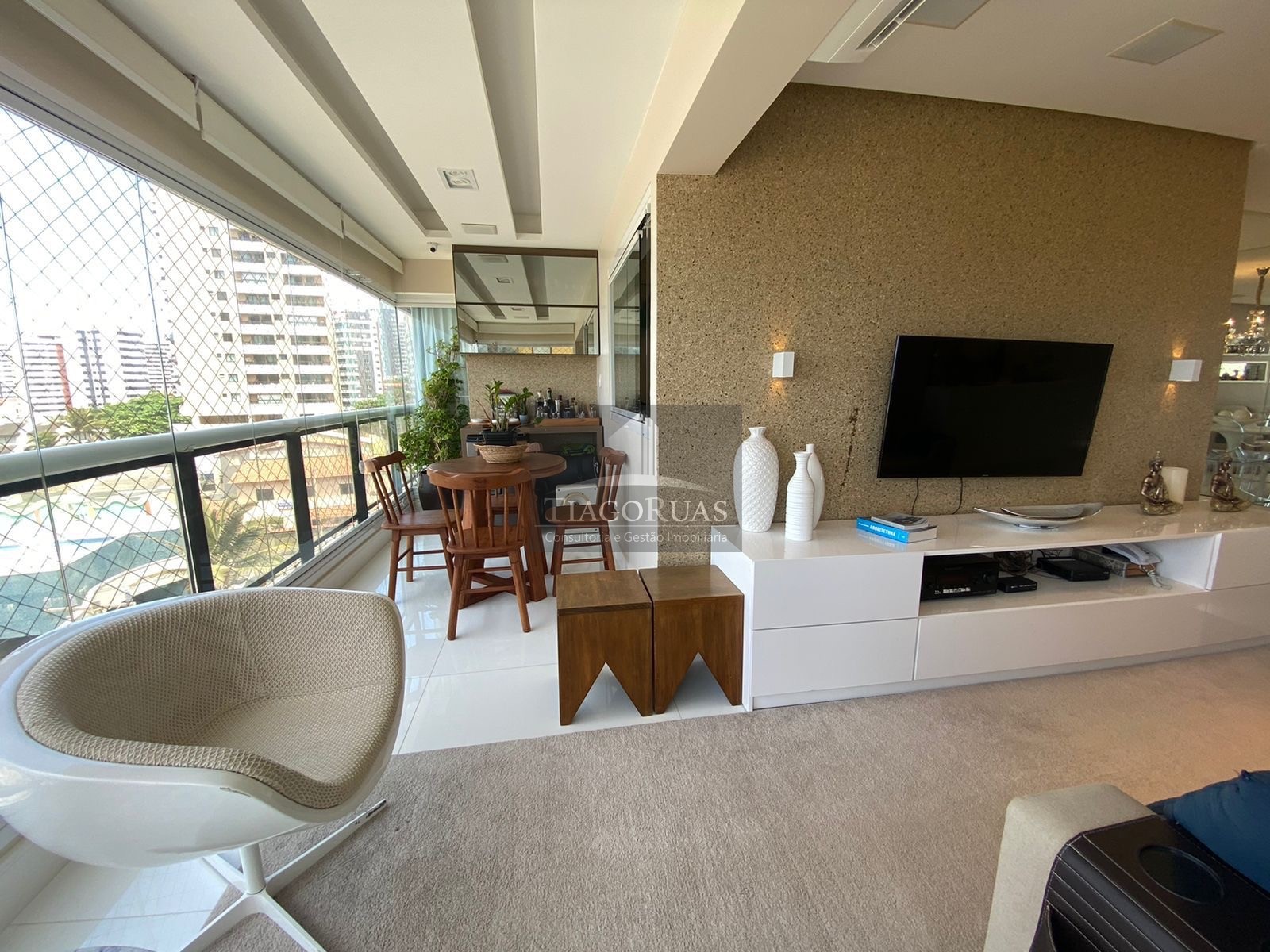 Apartamento - Armação