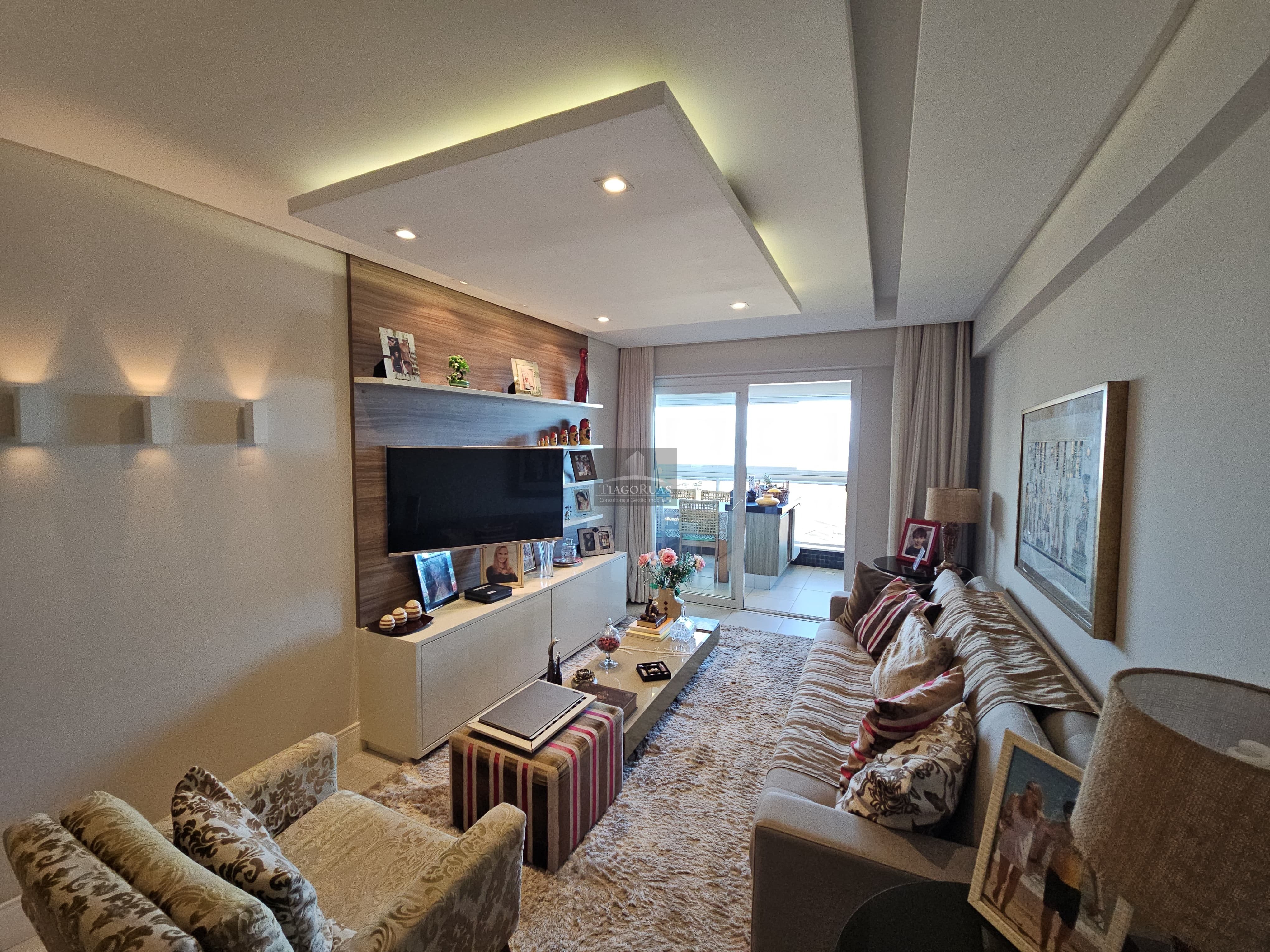 Apartamento - Armação