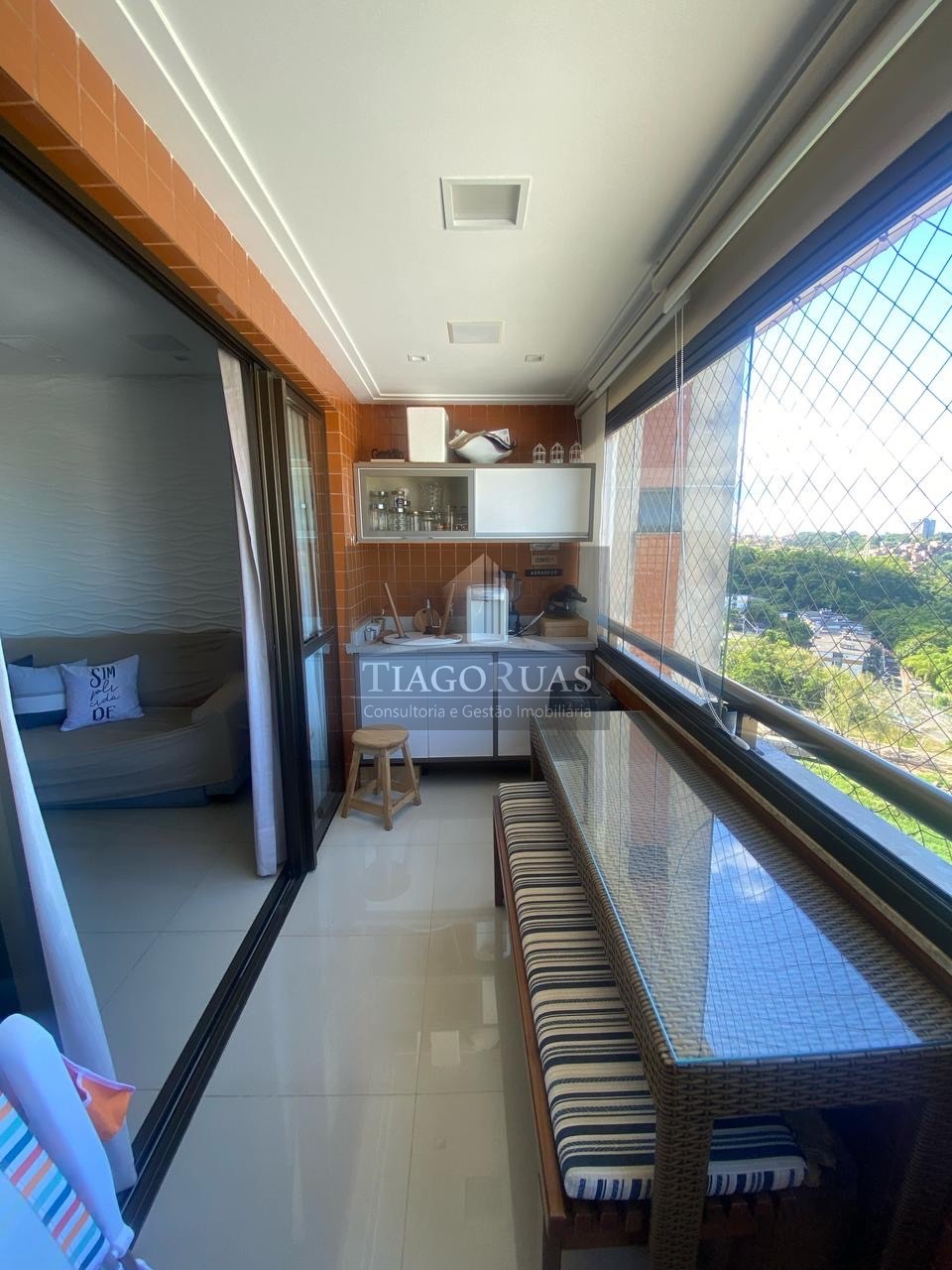 Apartamento - Paralela
