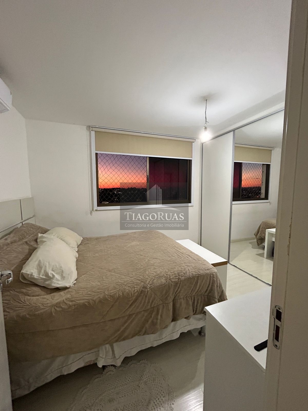 Apartamento - Paralela