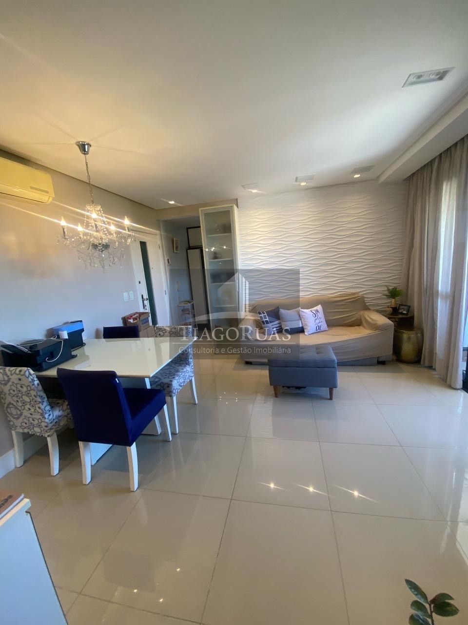 Apartamento - Paralela