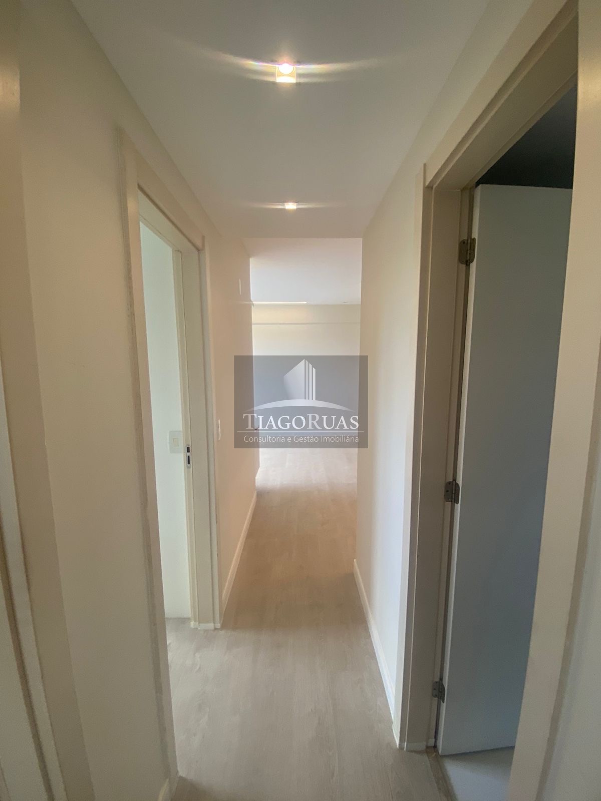 Apartamento - Paralela