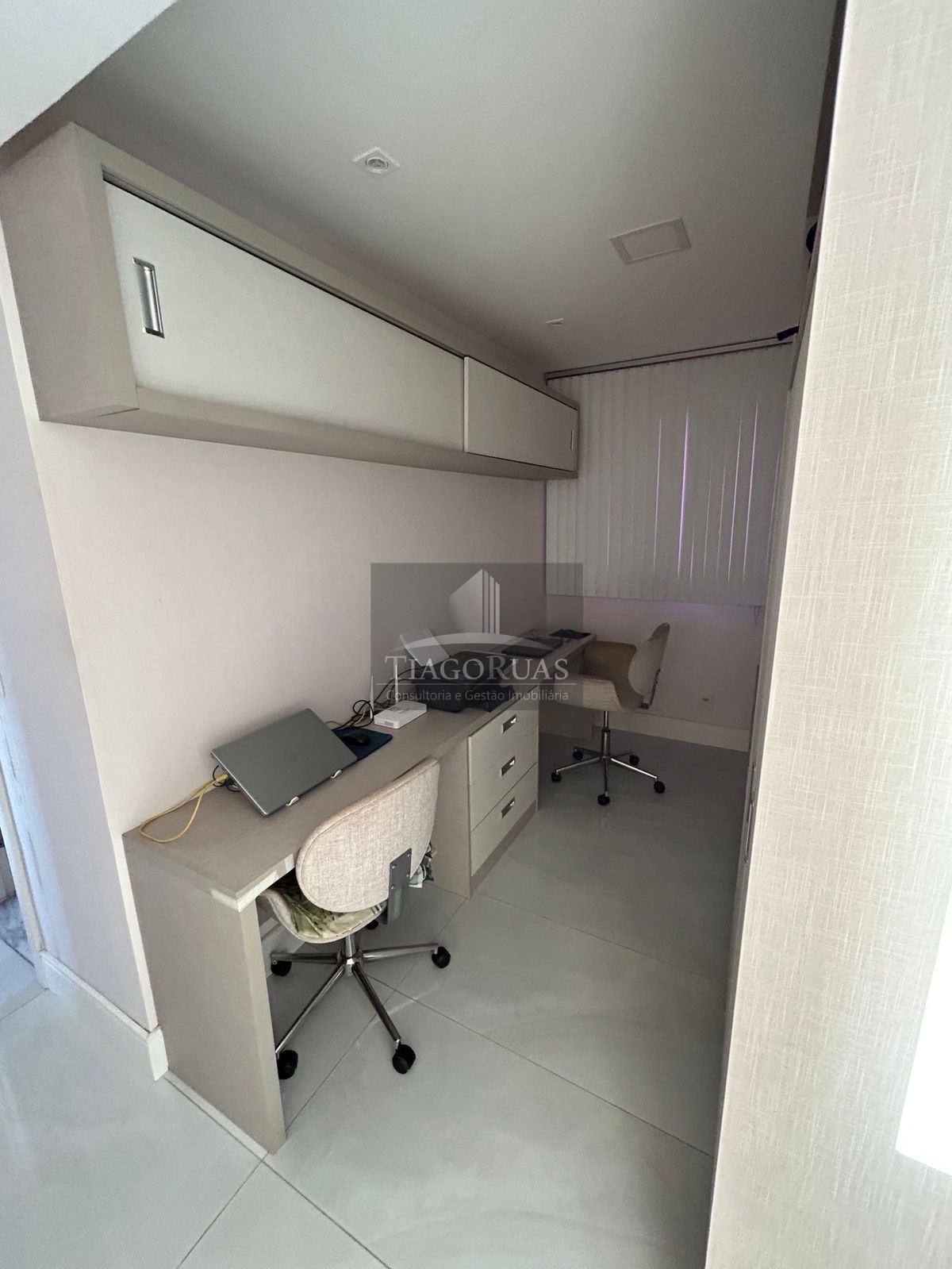 Apartamento - Paralela