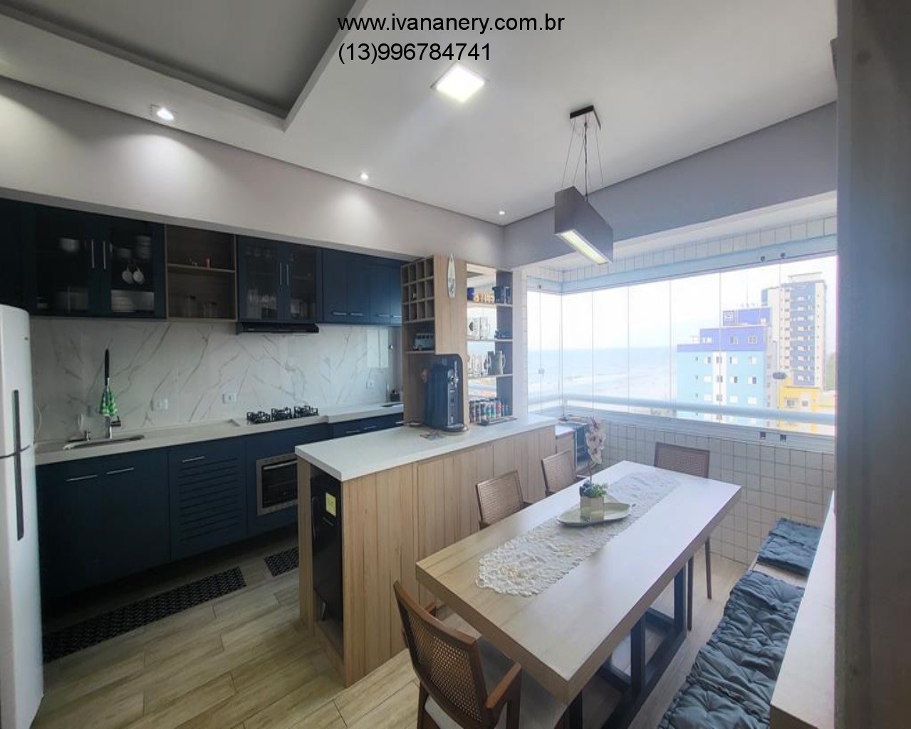 Apartamento à venda com 2 quartos, 64m² - Foto 1