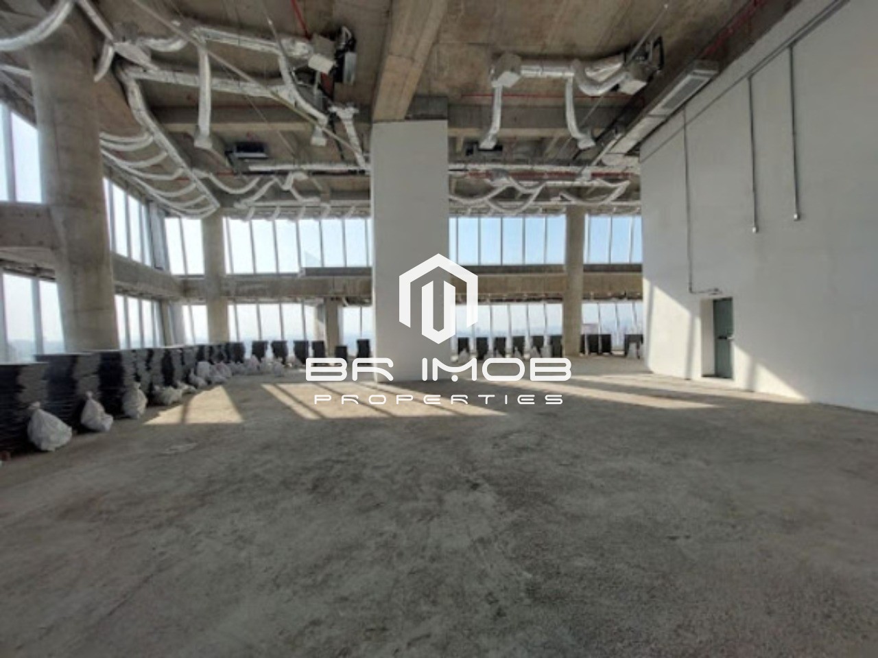 Sala-Conjunto, 1010 m² - Foto 4