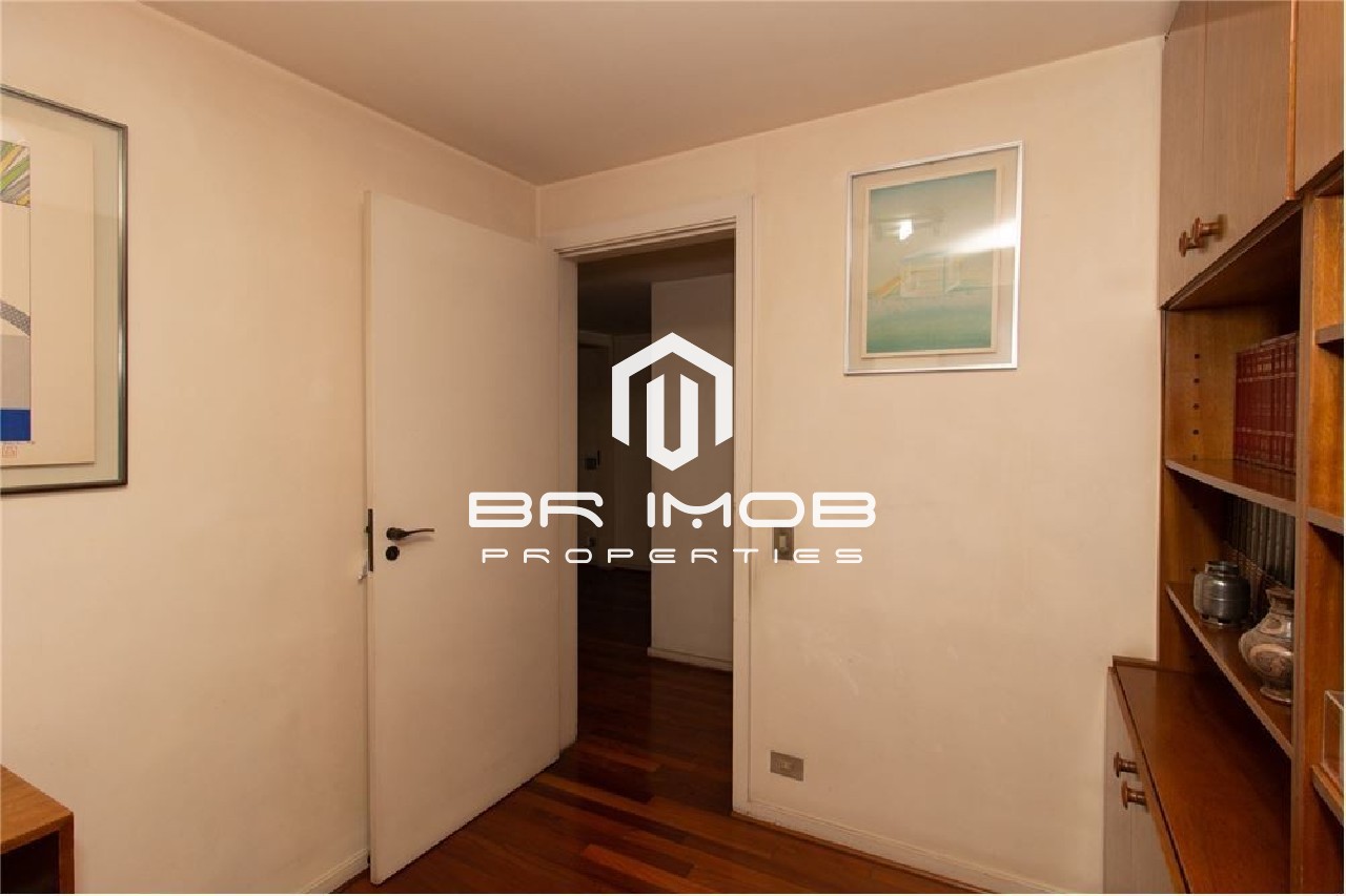 Apartamento à venda com 4 quartos, 192m² - Foto 35