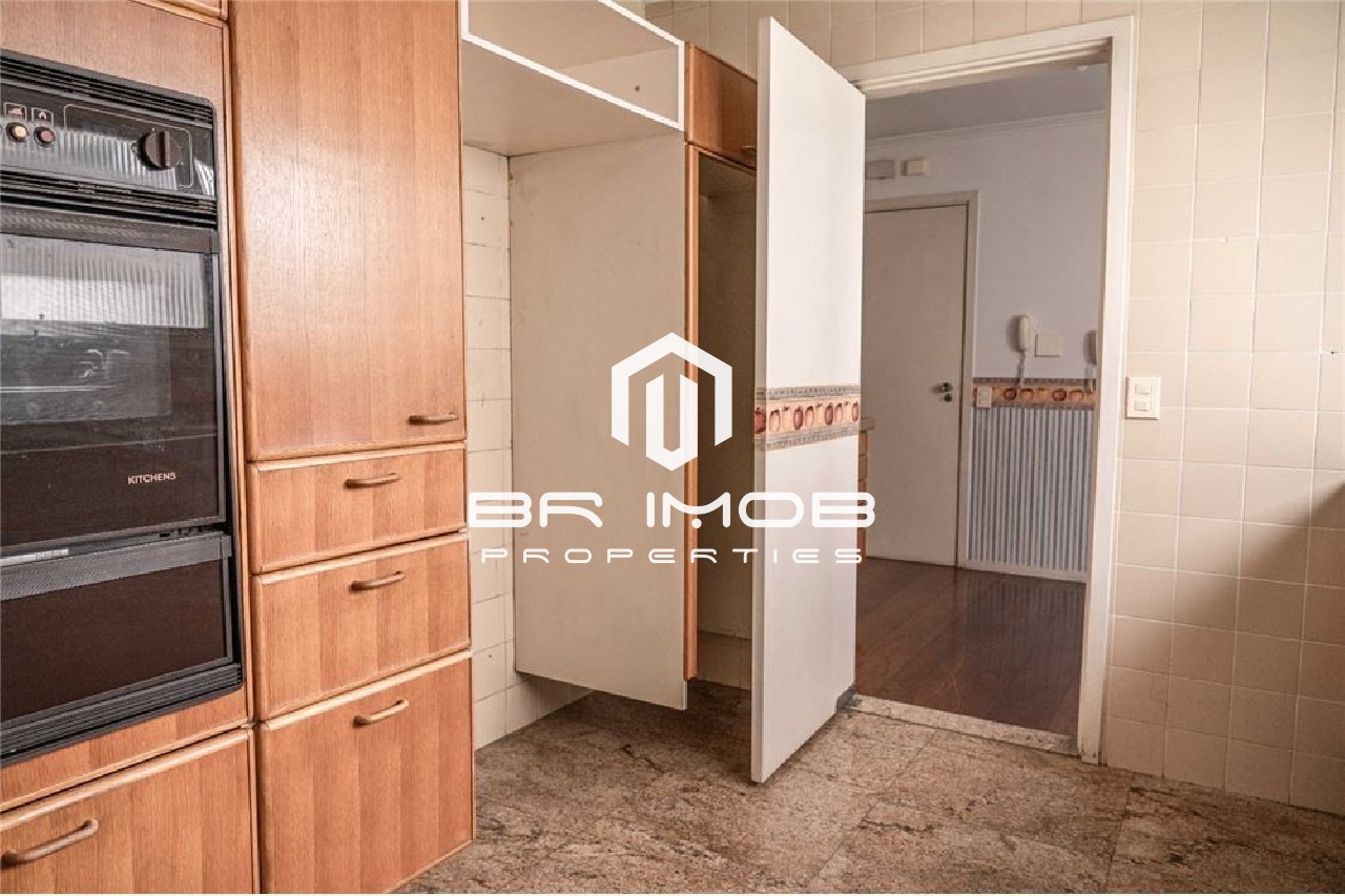 Apartamento à venda com 3 quartos, 207m² - Foto 5