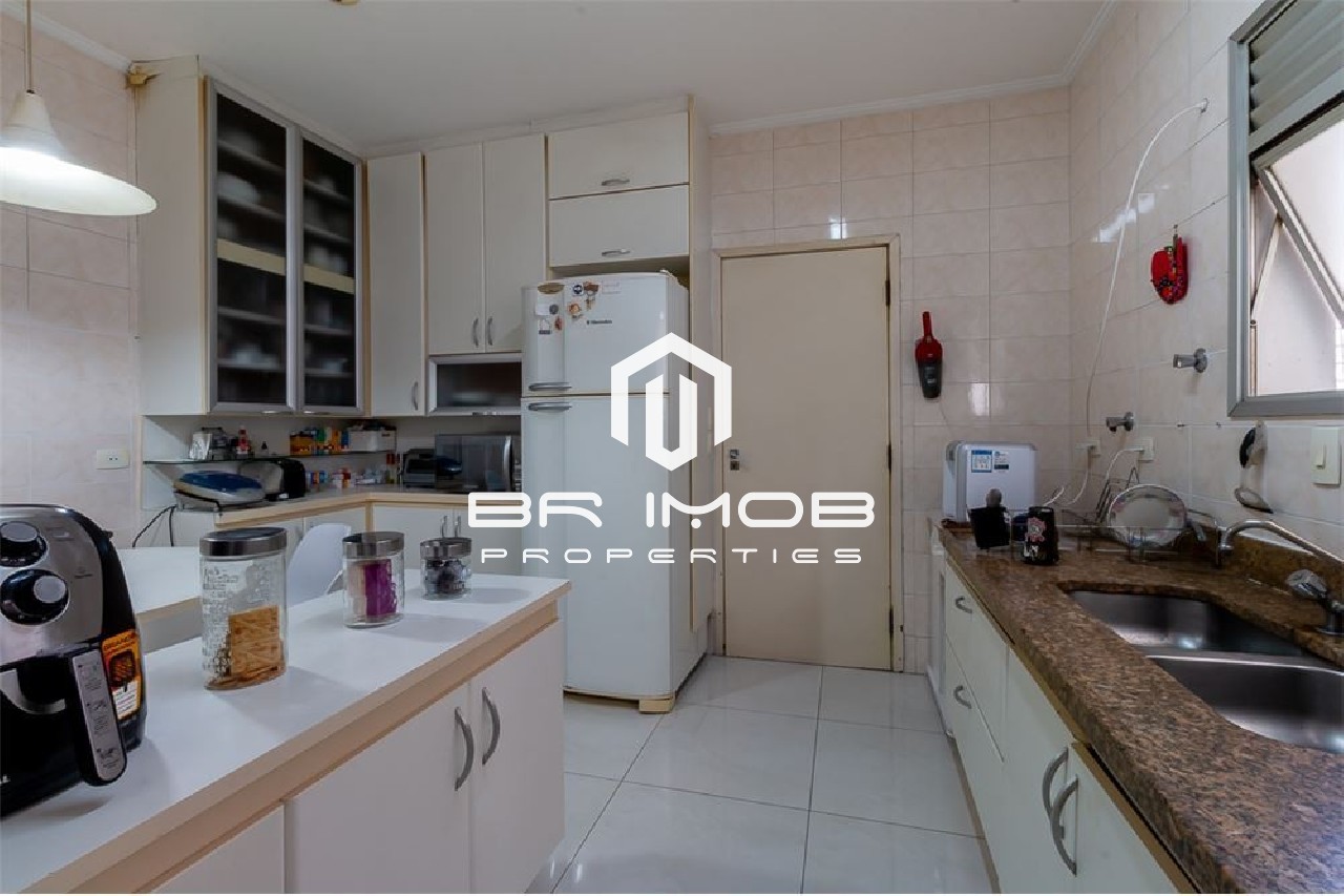 Apartamento à venda com 4 quartos, 191m² - Foto 15