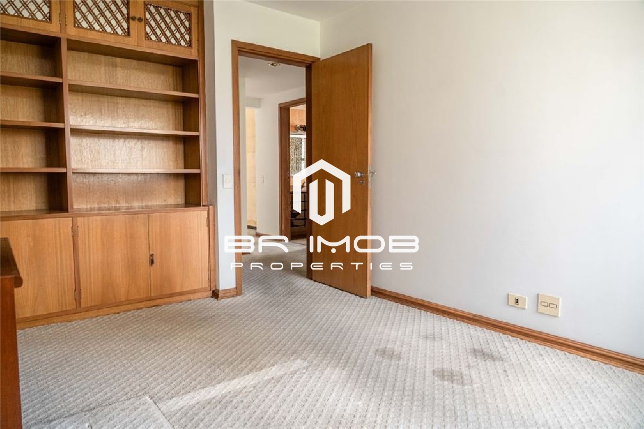 Apartamento à venda com 3 quartos, 207m² - Foto 15