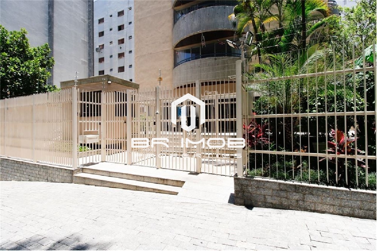 Apartamento à venda com 4 quartos, 138m² - Foto 2