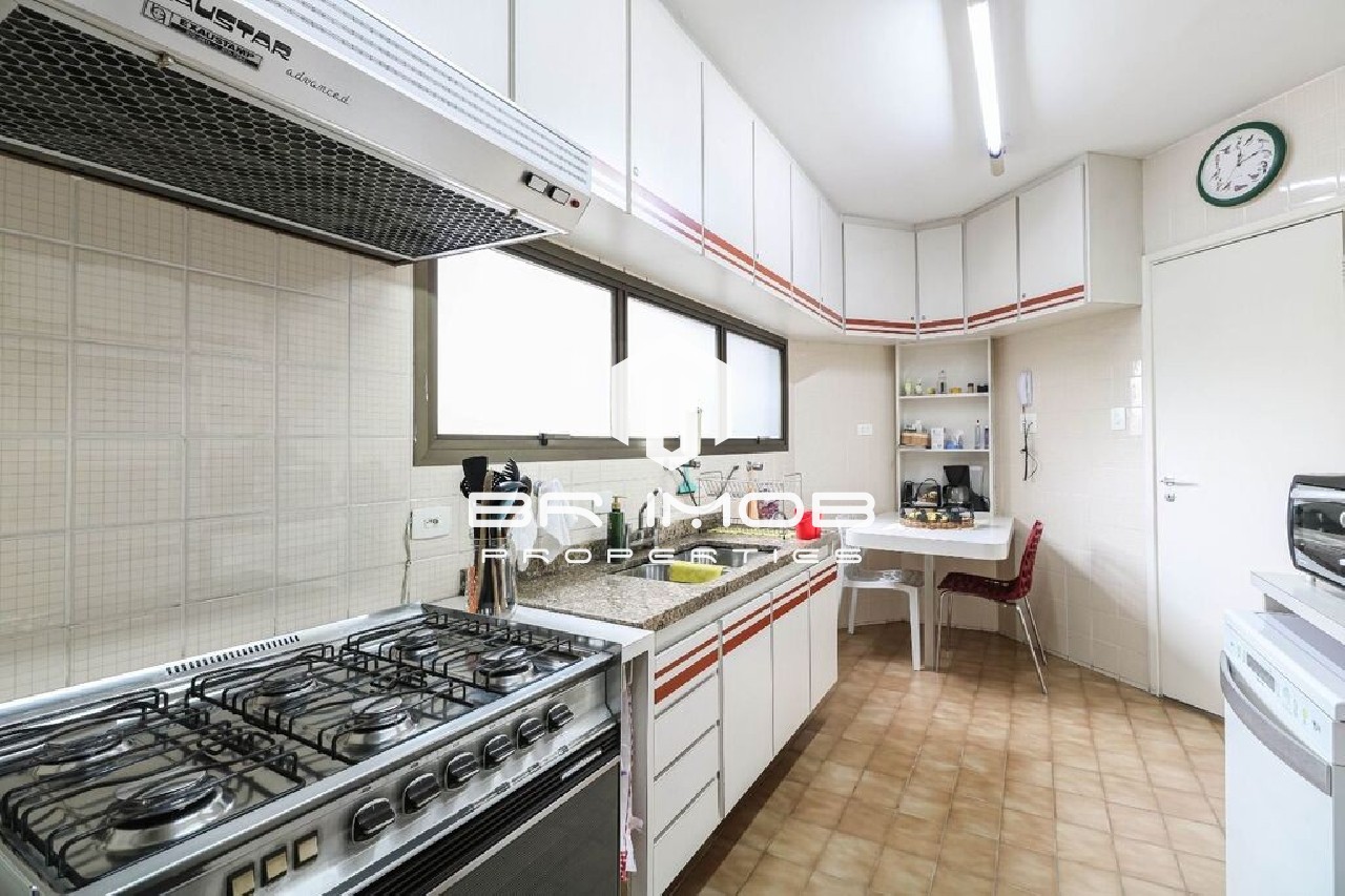 Apartamento à venda com 4 quartos, 173m² - Foto 26