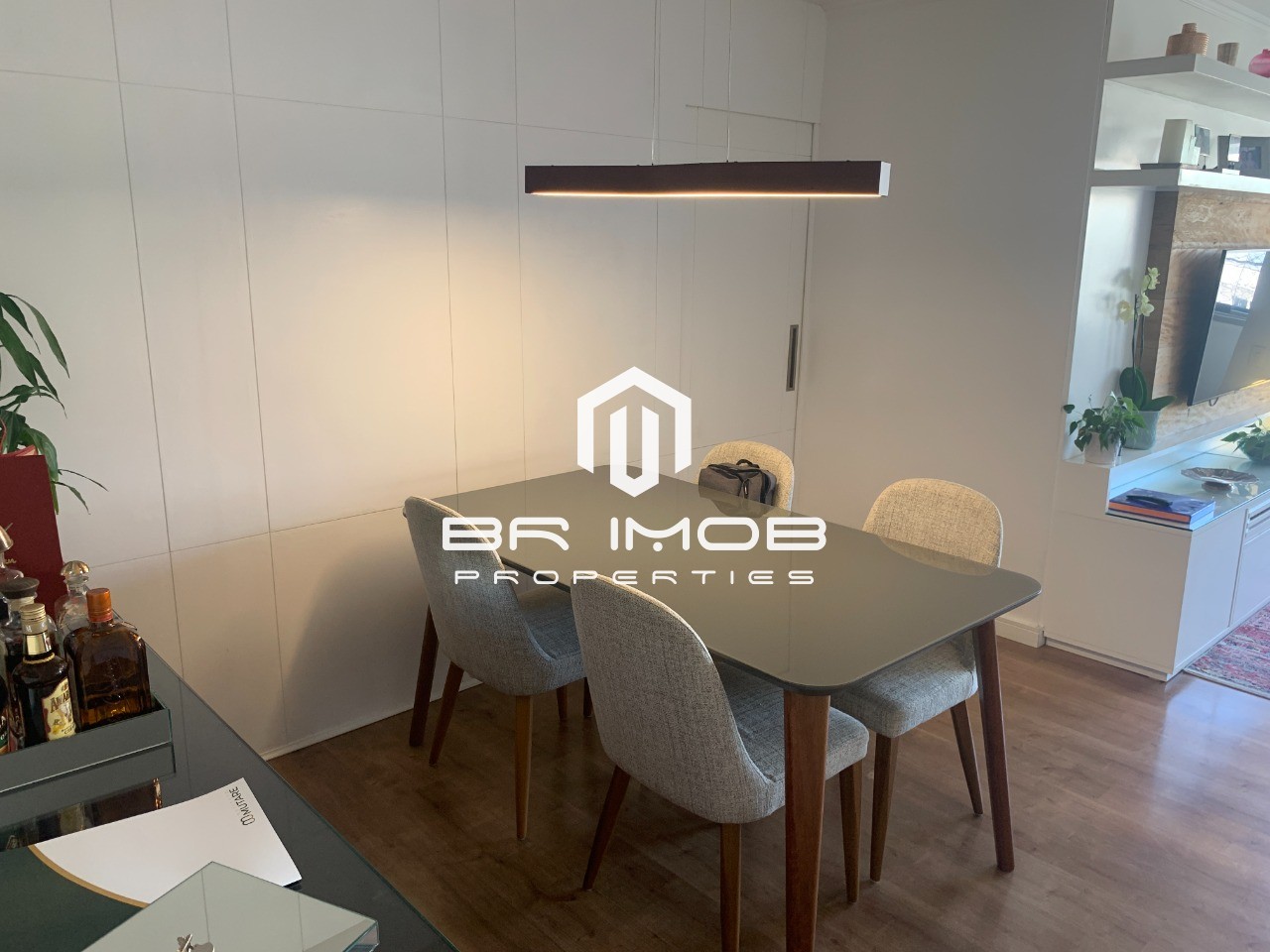 Apartamento à venda com 3 quartos, 93m² - Foto 3