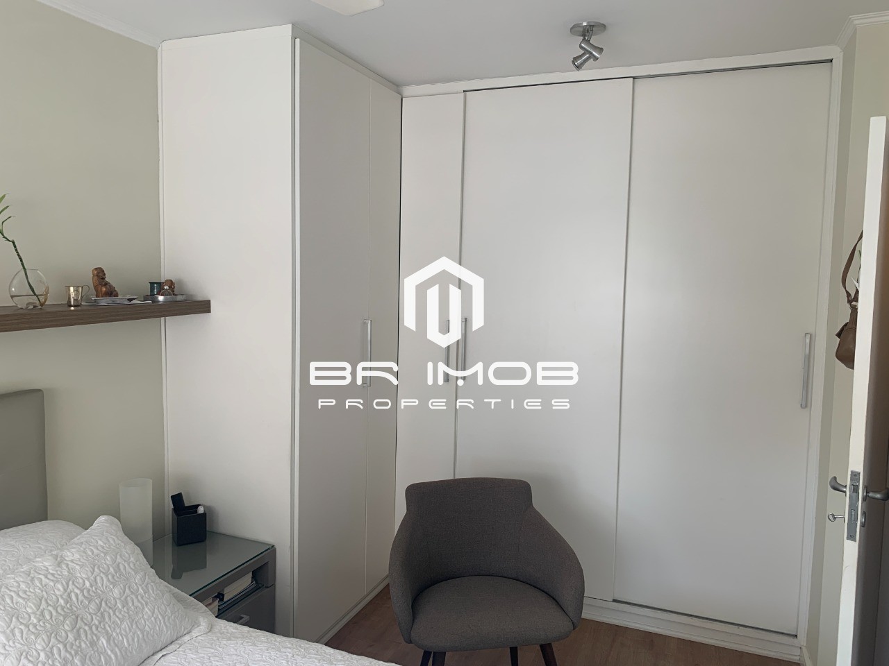 Apartamento à venda com 3 quartos, 93m² - Foto 16