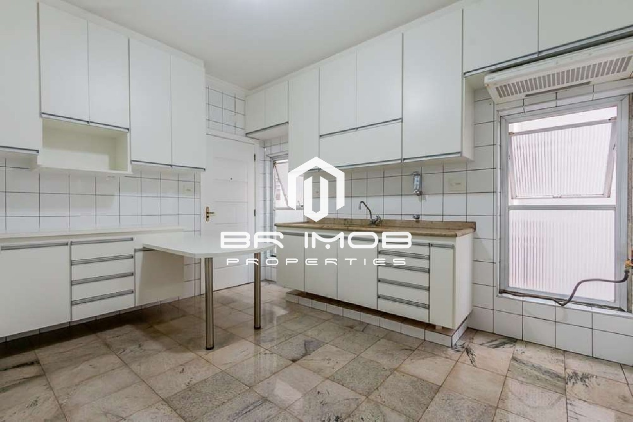 Apartamento à venda com 3 quartos, 155m² - Foto 5