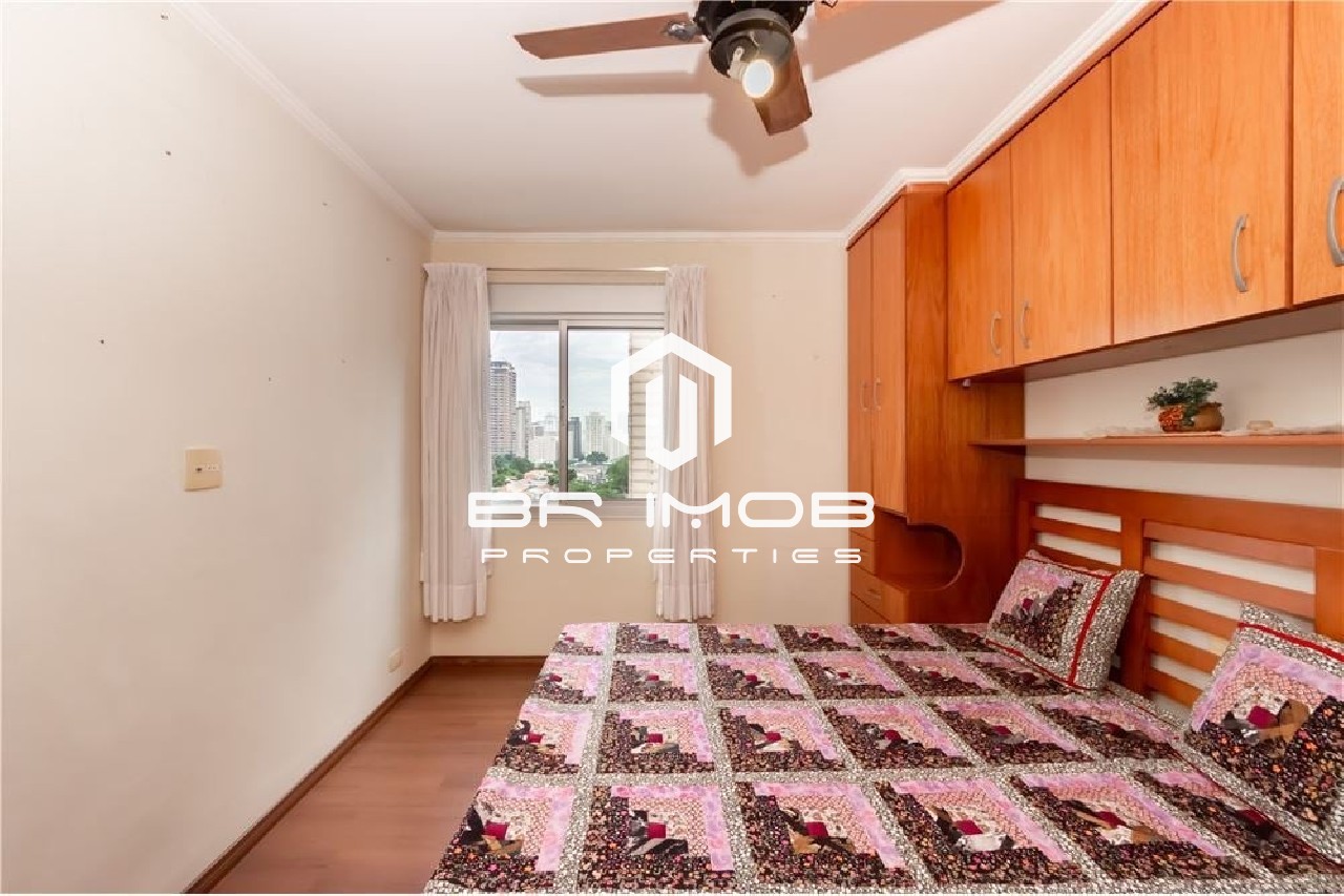 Apartamento à venda com 2 quartos, 70m² - Foto 15