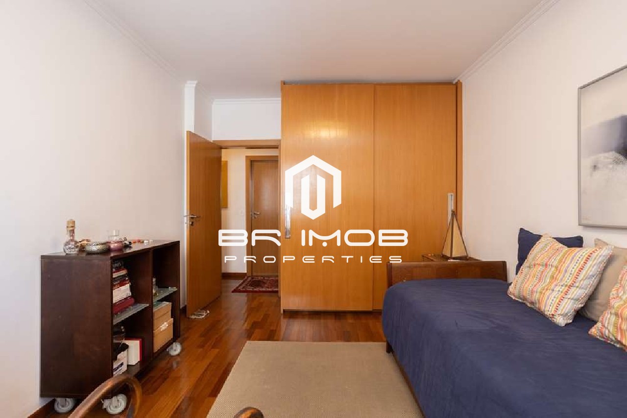 Apartamento à venda com 3 quartos, 228m² - Foto 31